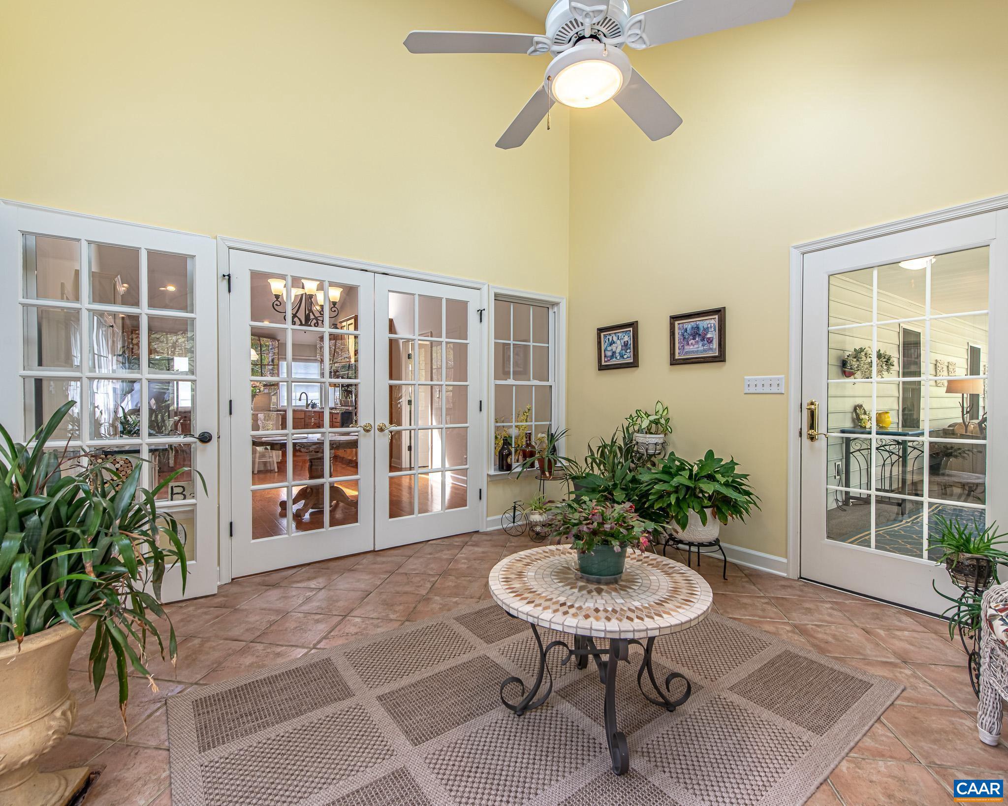 BROKEN ISLAND - Residential