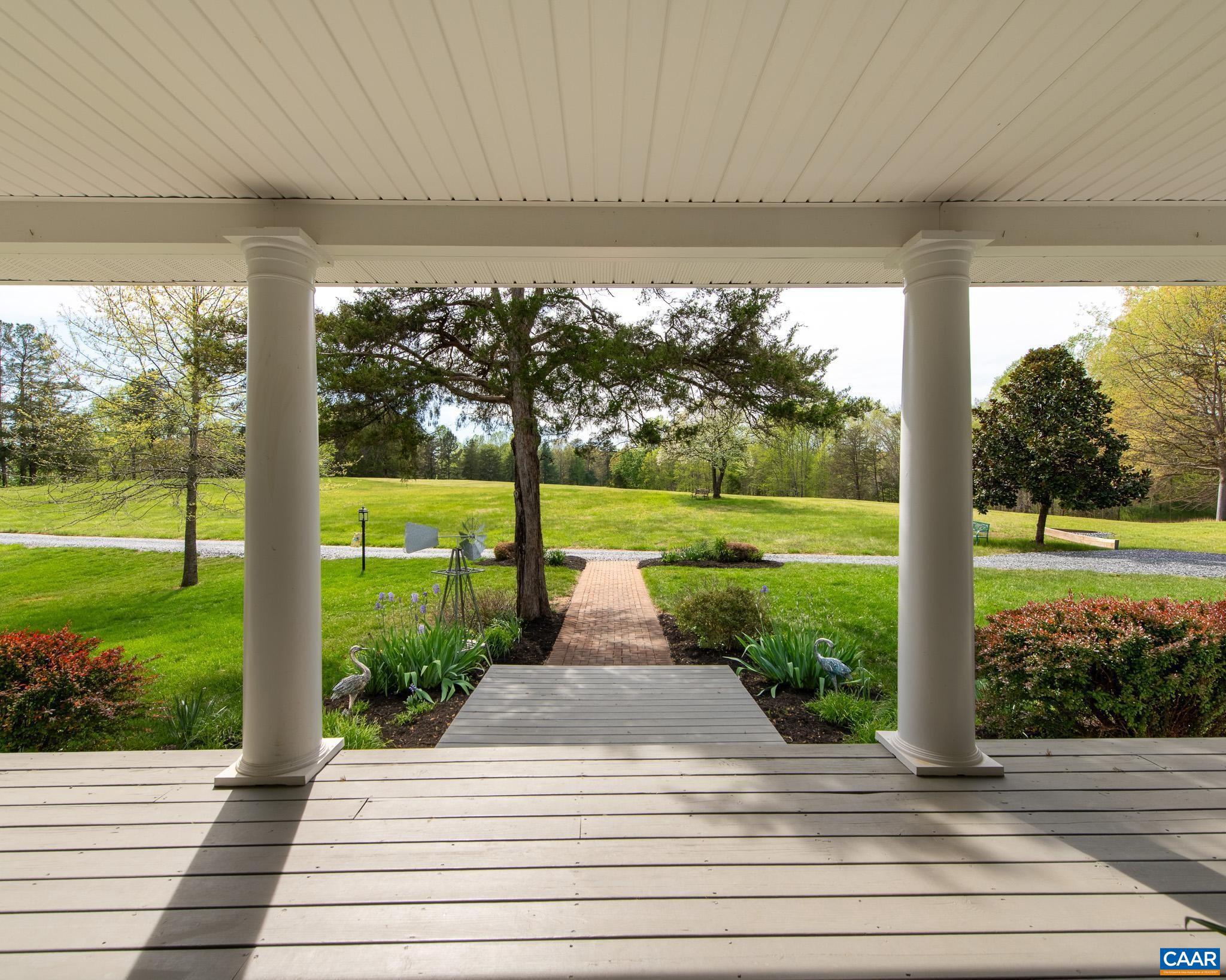 BROKEN ISLAND - Residential