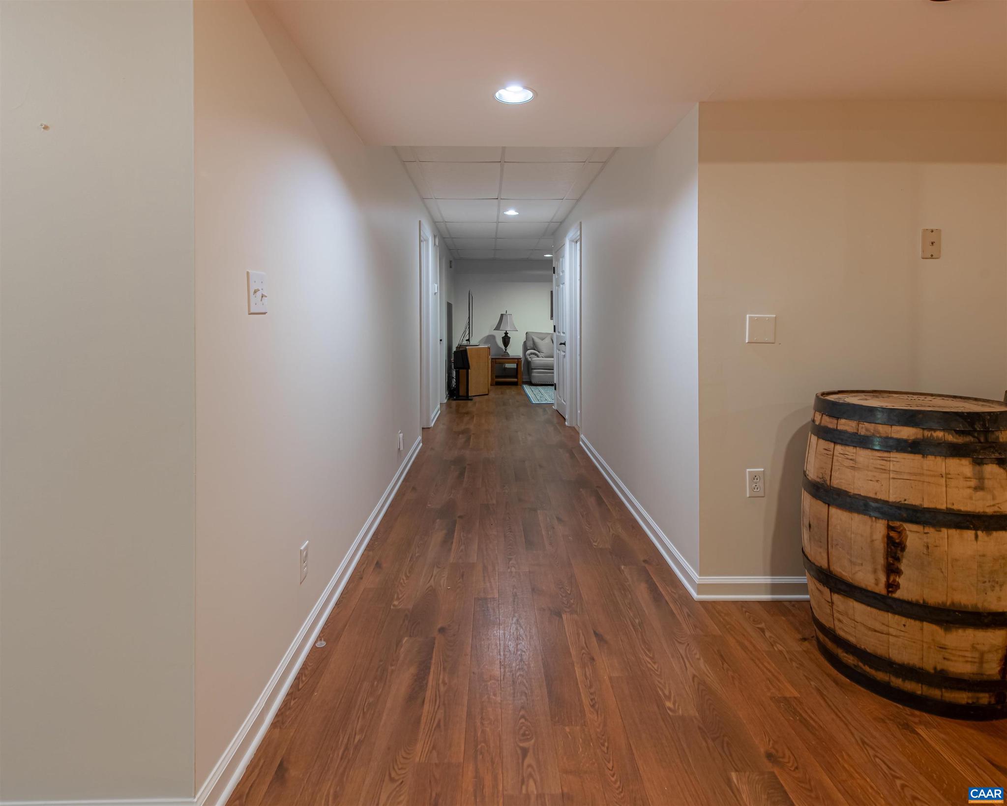 BROKEN ISLAND - Residential