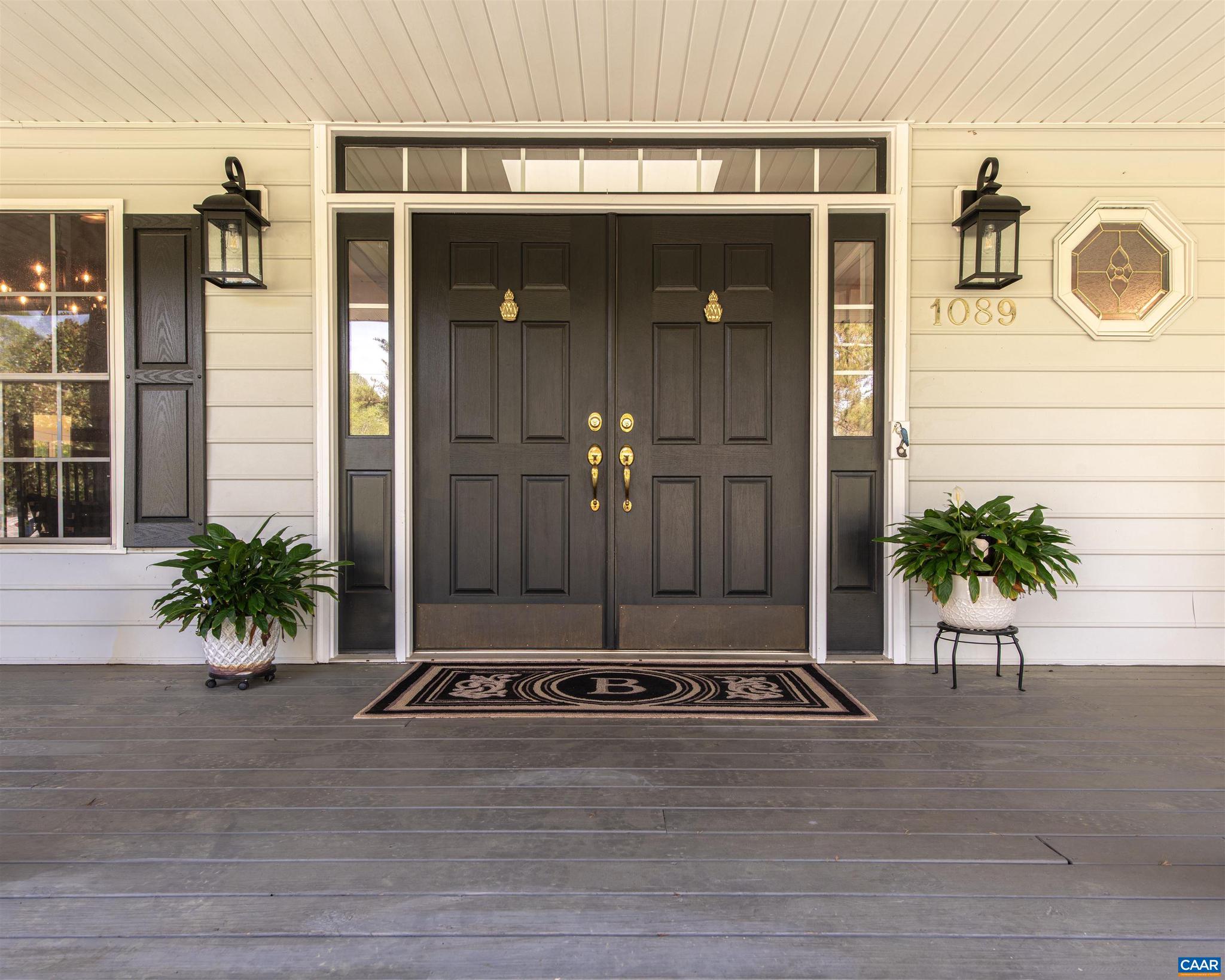 BROKEN ISLAND - Residential