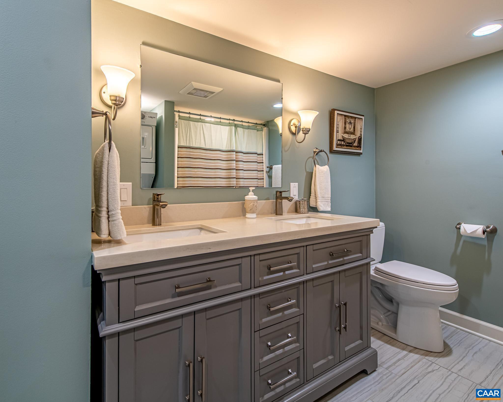 BROKEN ISLAND - Residential