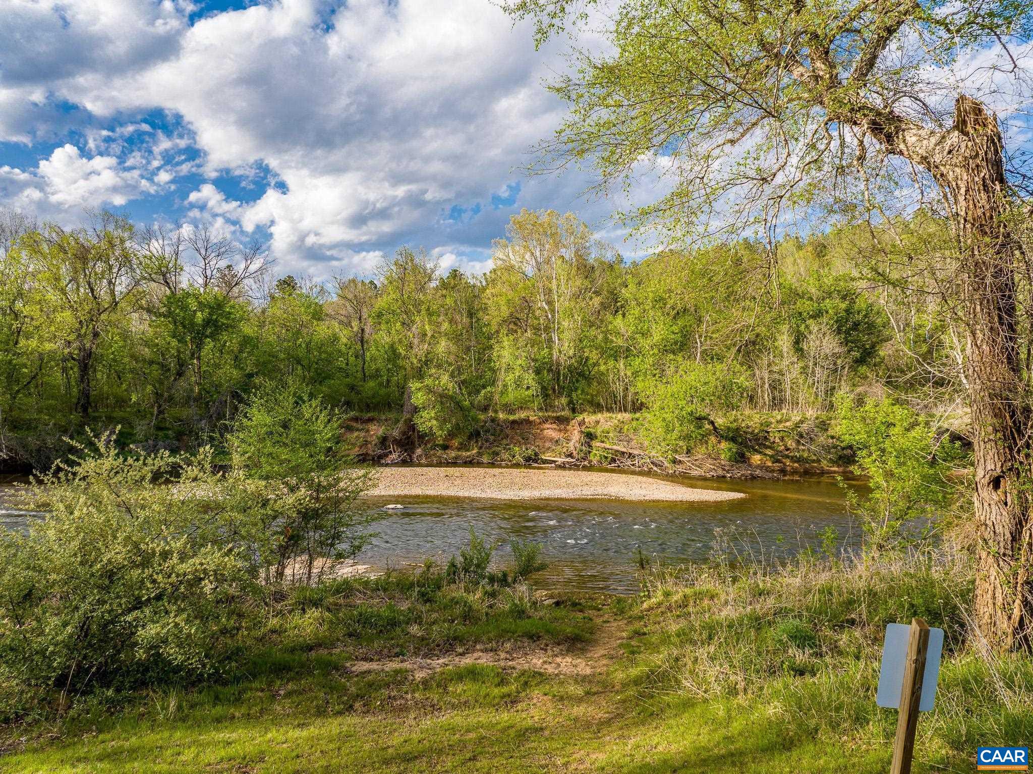 BROKEN ISLAND - Residential