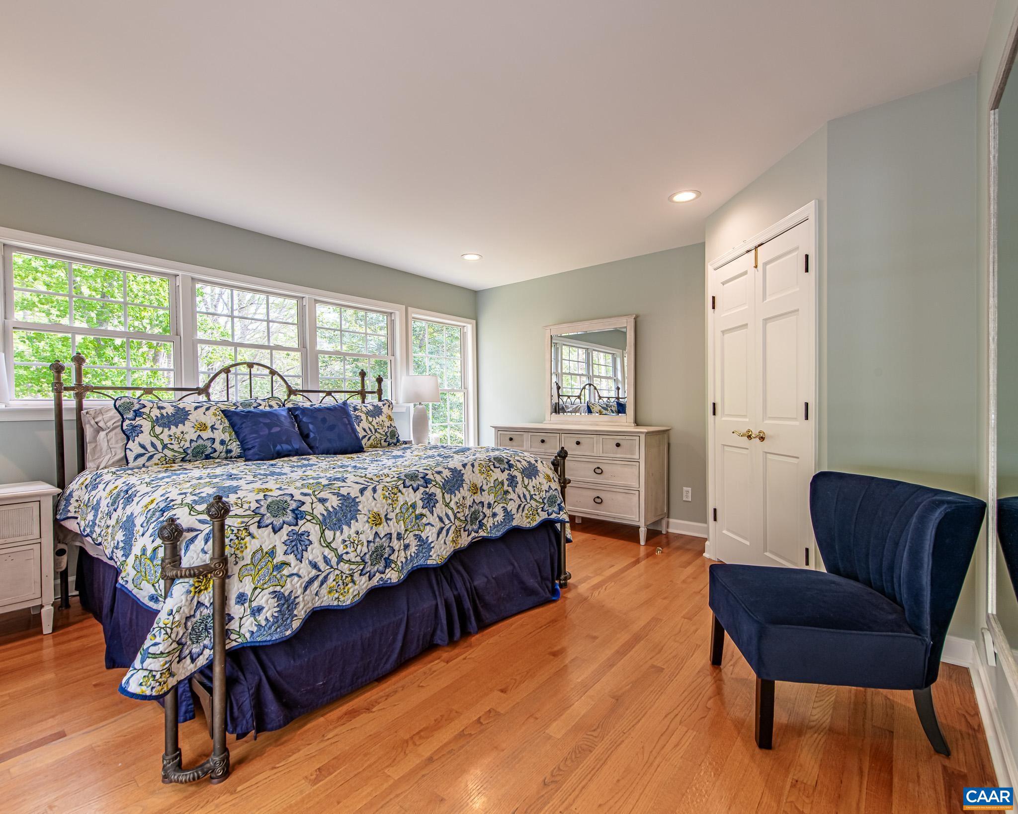 BROKEN ISLAND - Residential