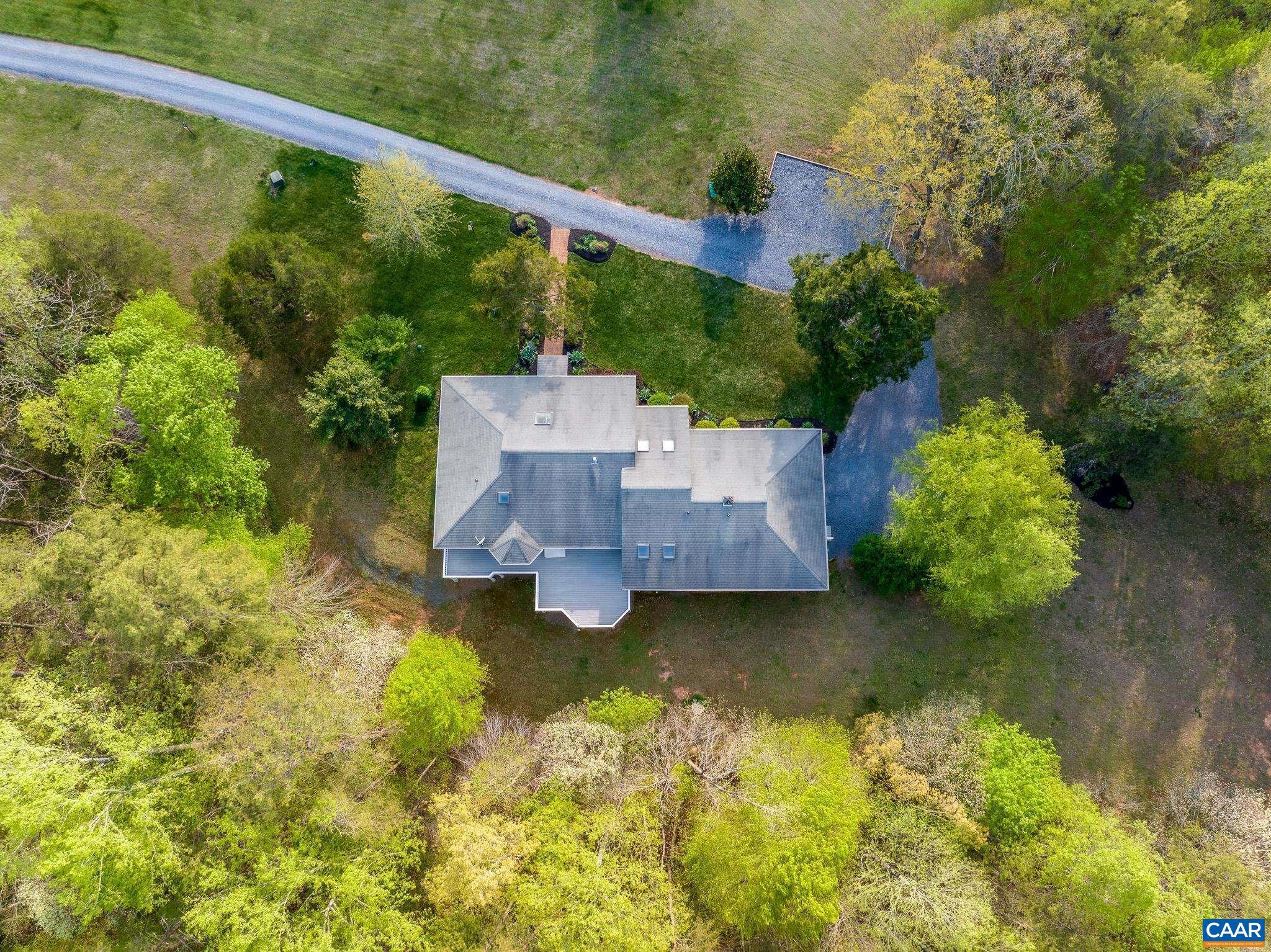 BROKEN ISLAND - Residential