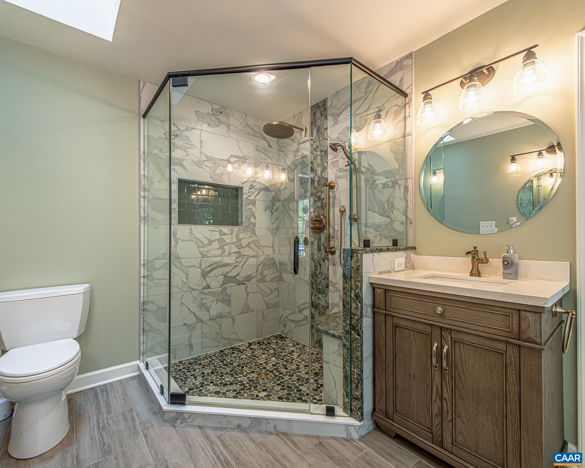 BROKEN ISLAND - Residential