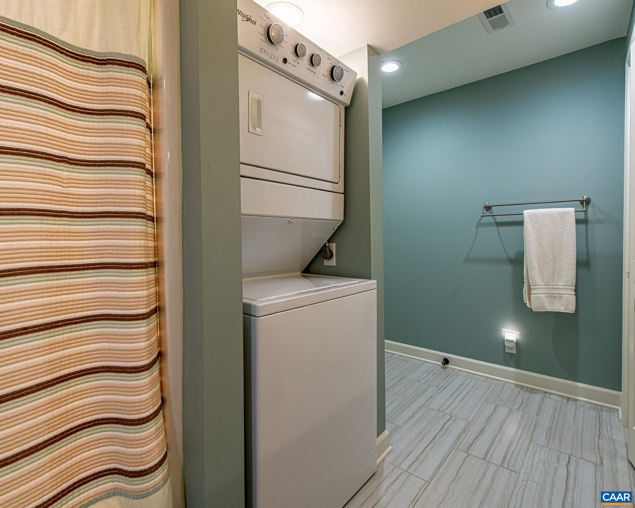 BROKEN ISLAND - Residential