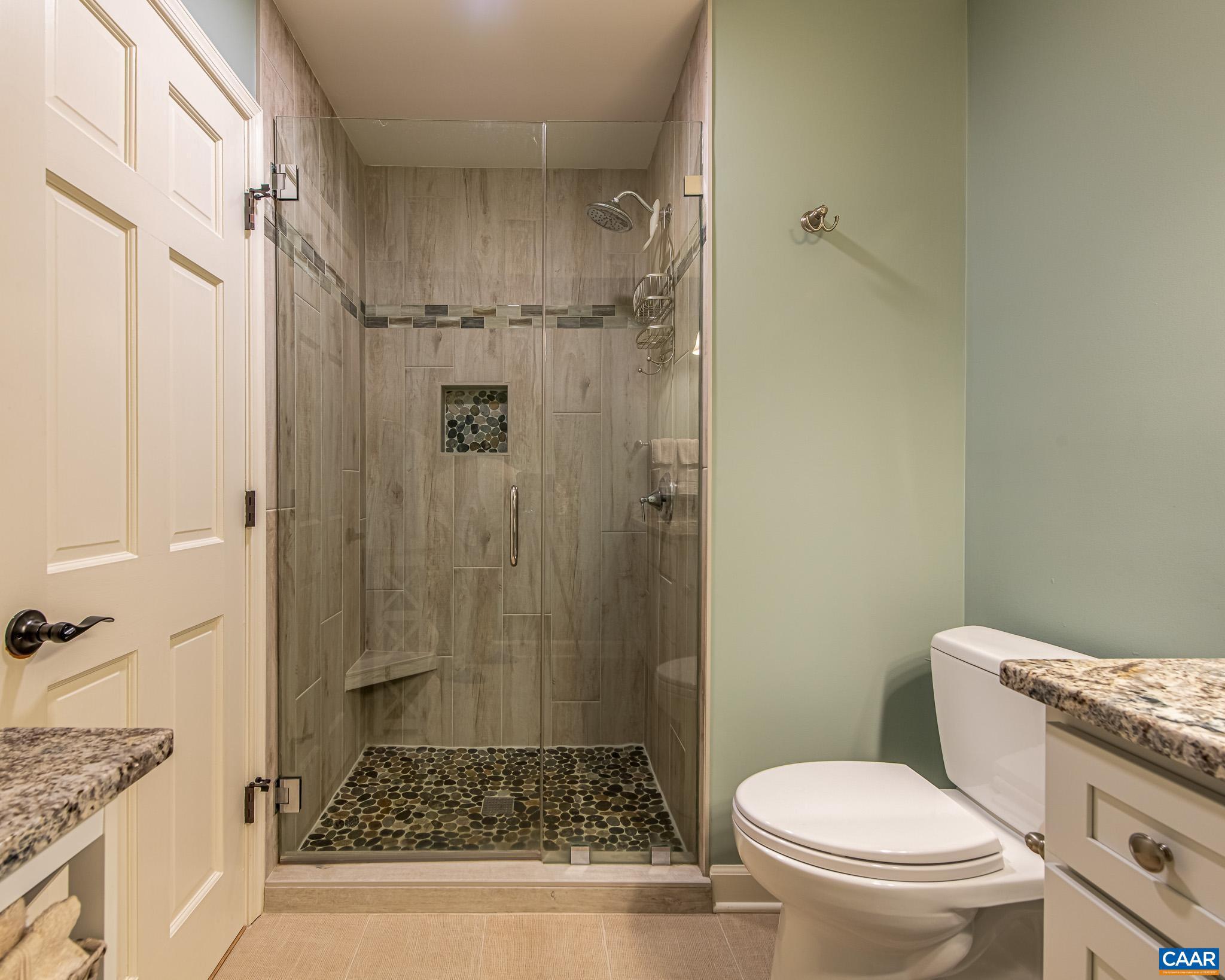 BROKEN ISLAND - Residential