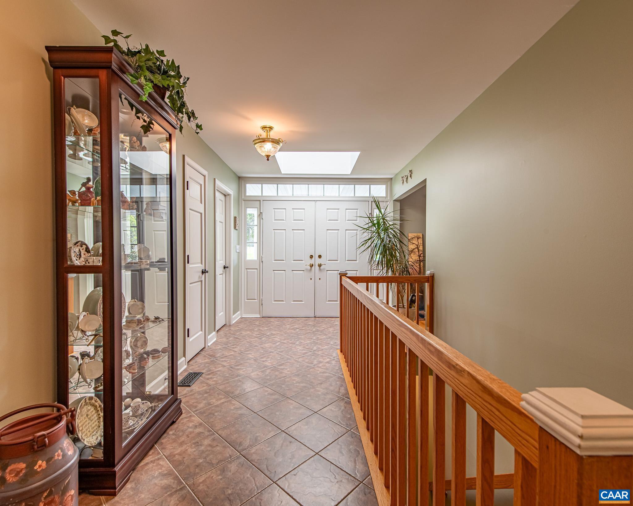 BROKEN ISLAND - Residential