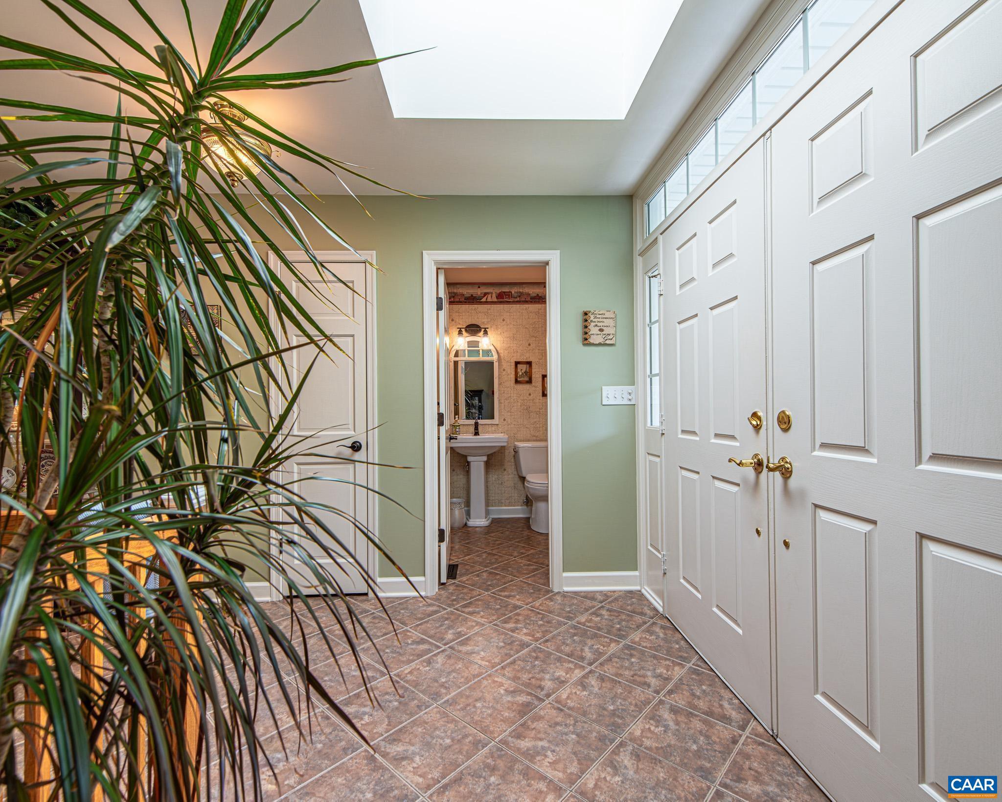 BROKEN ISLAND - Residential