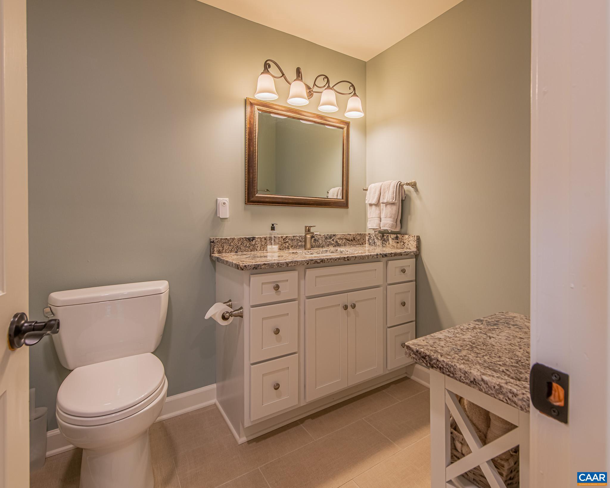 BROKEN ISLAND - Residential