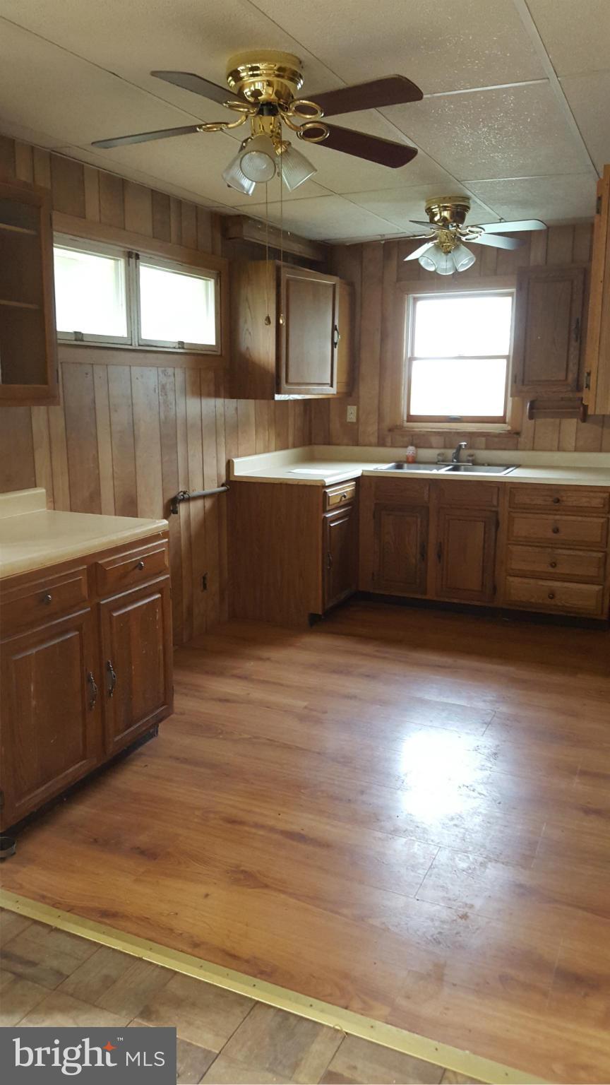 CAPITAL HILL HOMES - Residential