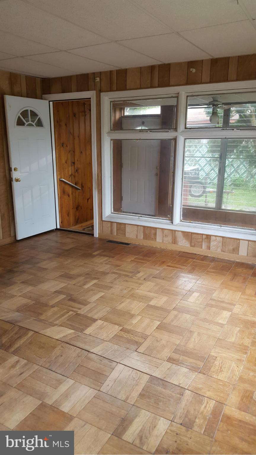 CAPITAL HILL HOMES - Residential