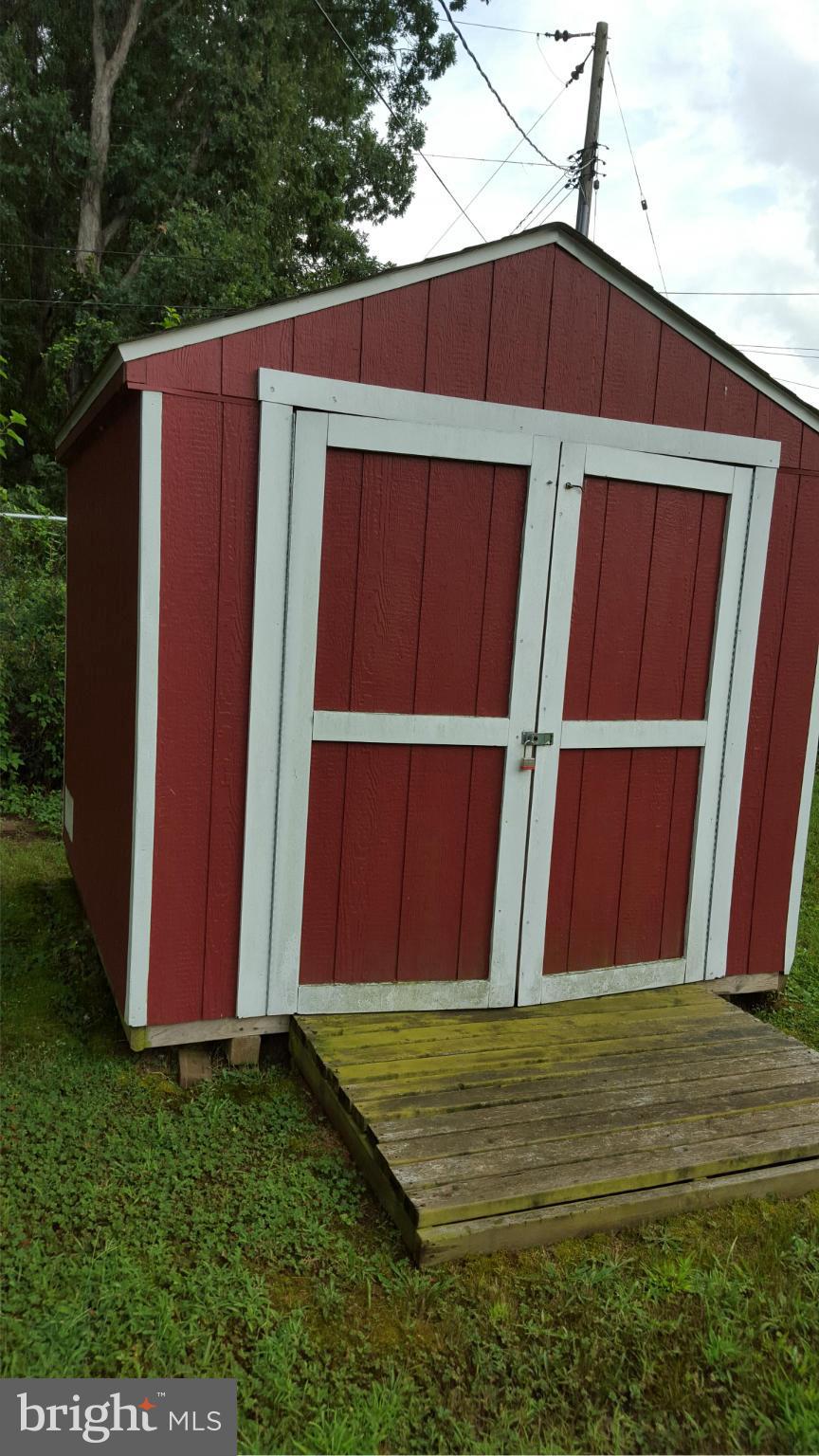 CAPITAL HILL HOMES - Residential