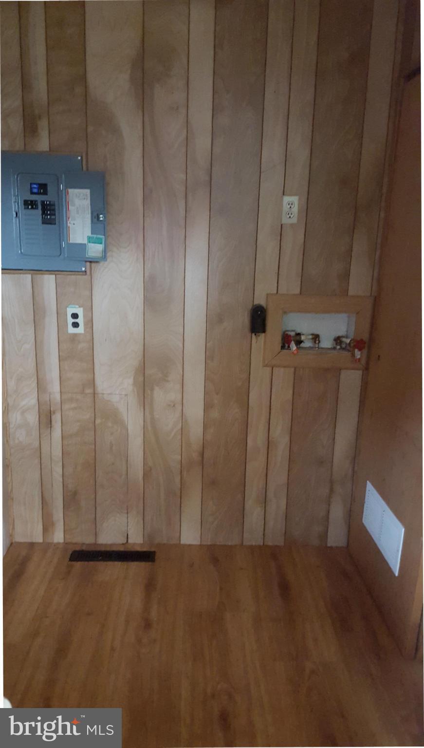 CAPITAL HILL HOMES - Residential