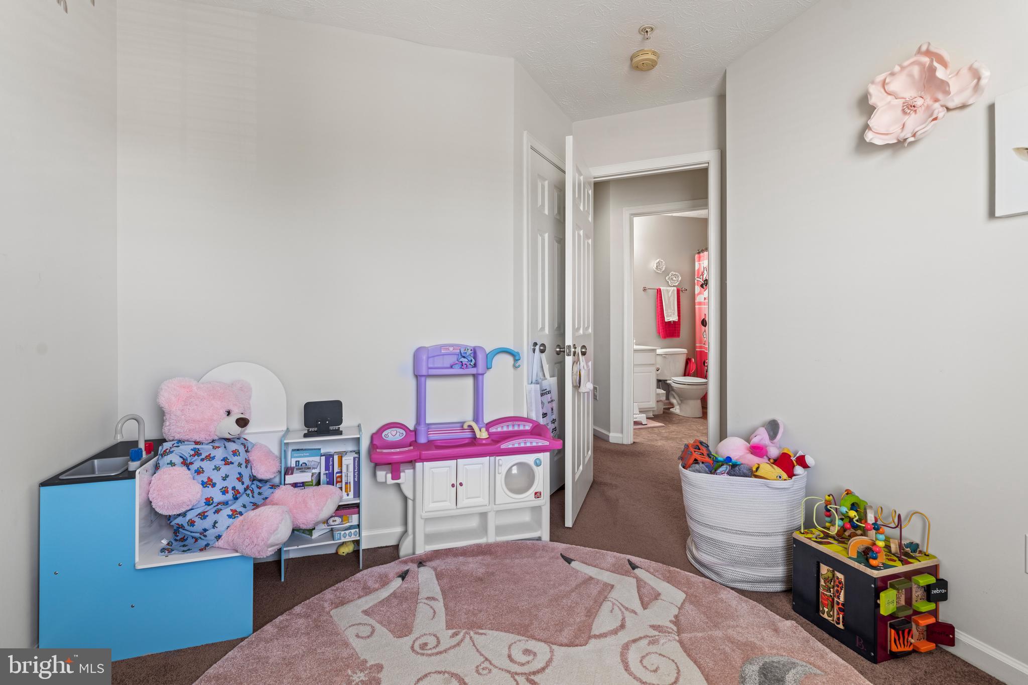 TANYARD SPRINGS - Residential Lease