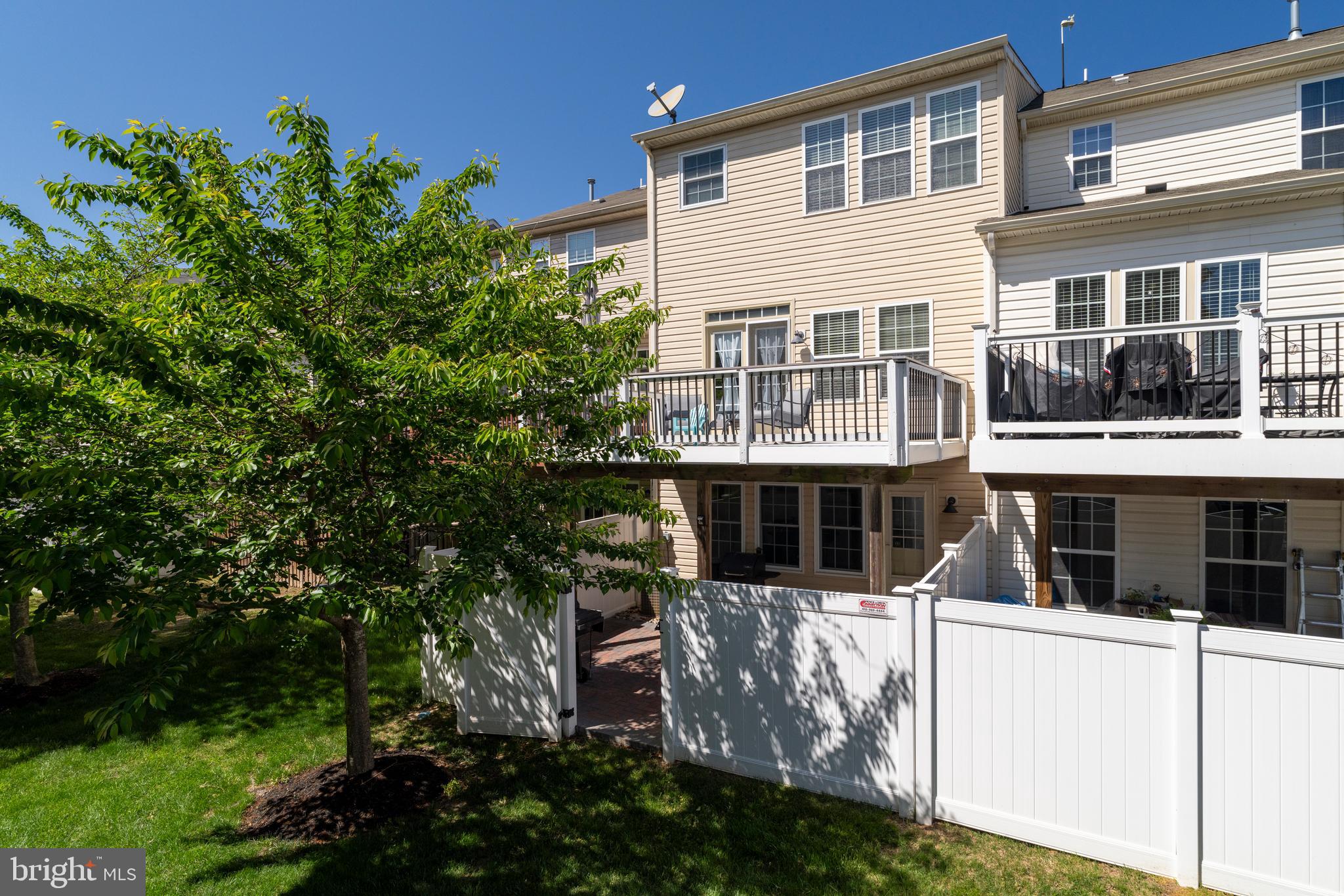 TANYARD SPRINGS - Residential Lease