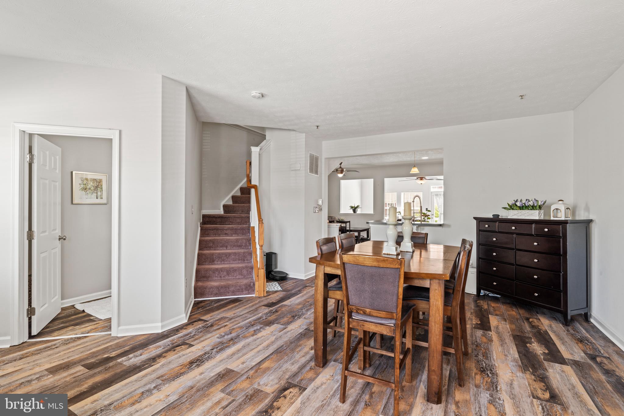 TANYARD SPRINGS - Residential Lease