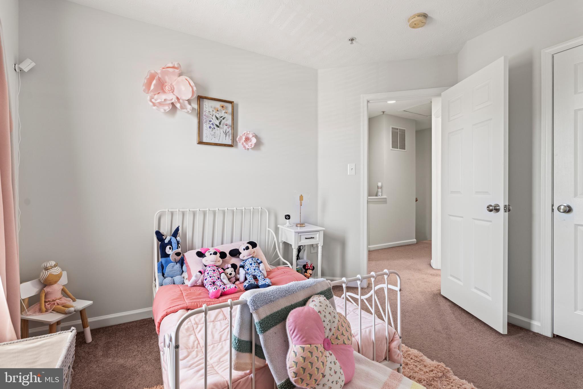 TANYARD SPRINGS - Residential Lease