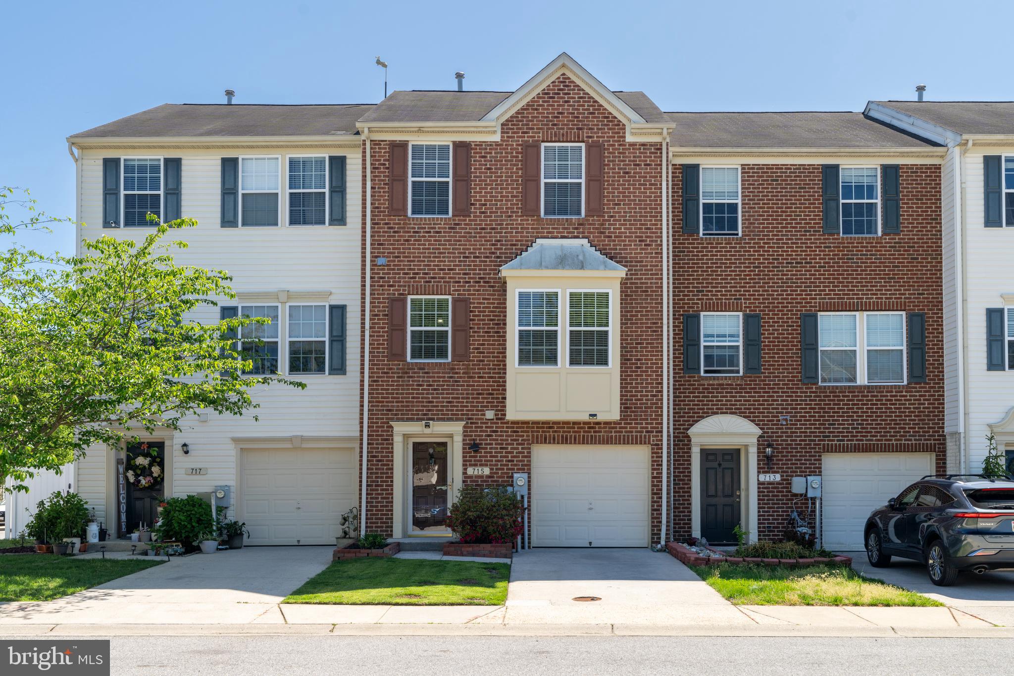 TANYARD SPRINGS - Residential Lease