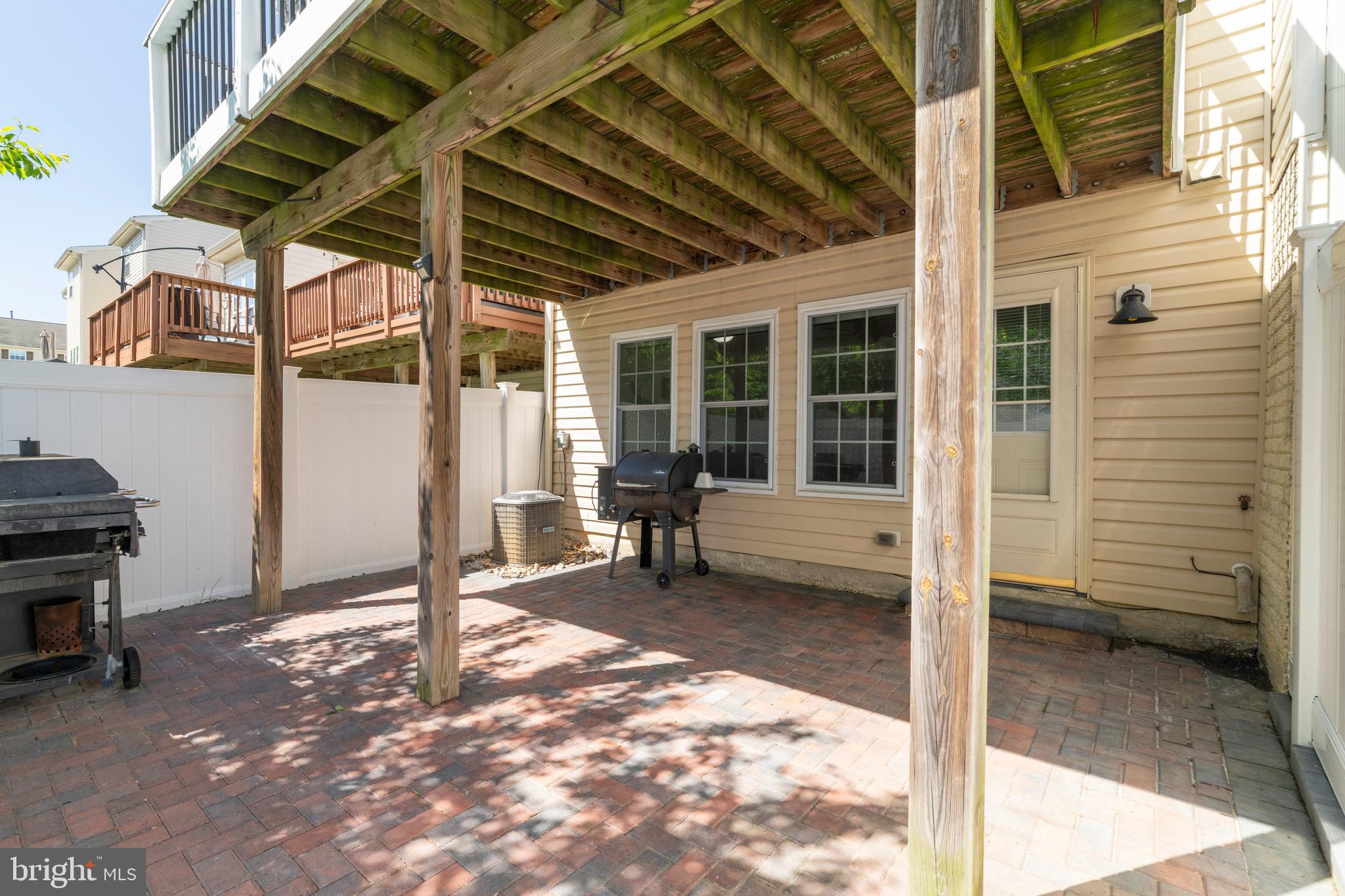 TANYARD SPRINGS - Residential Lease