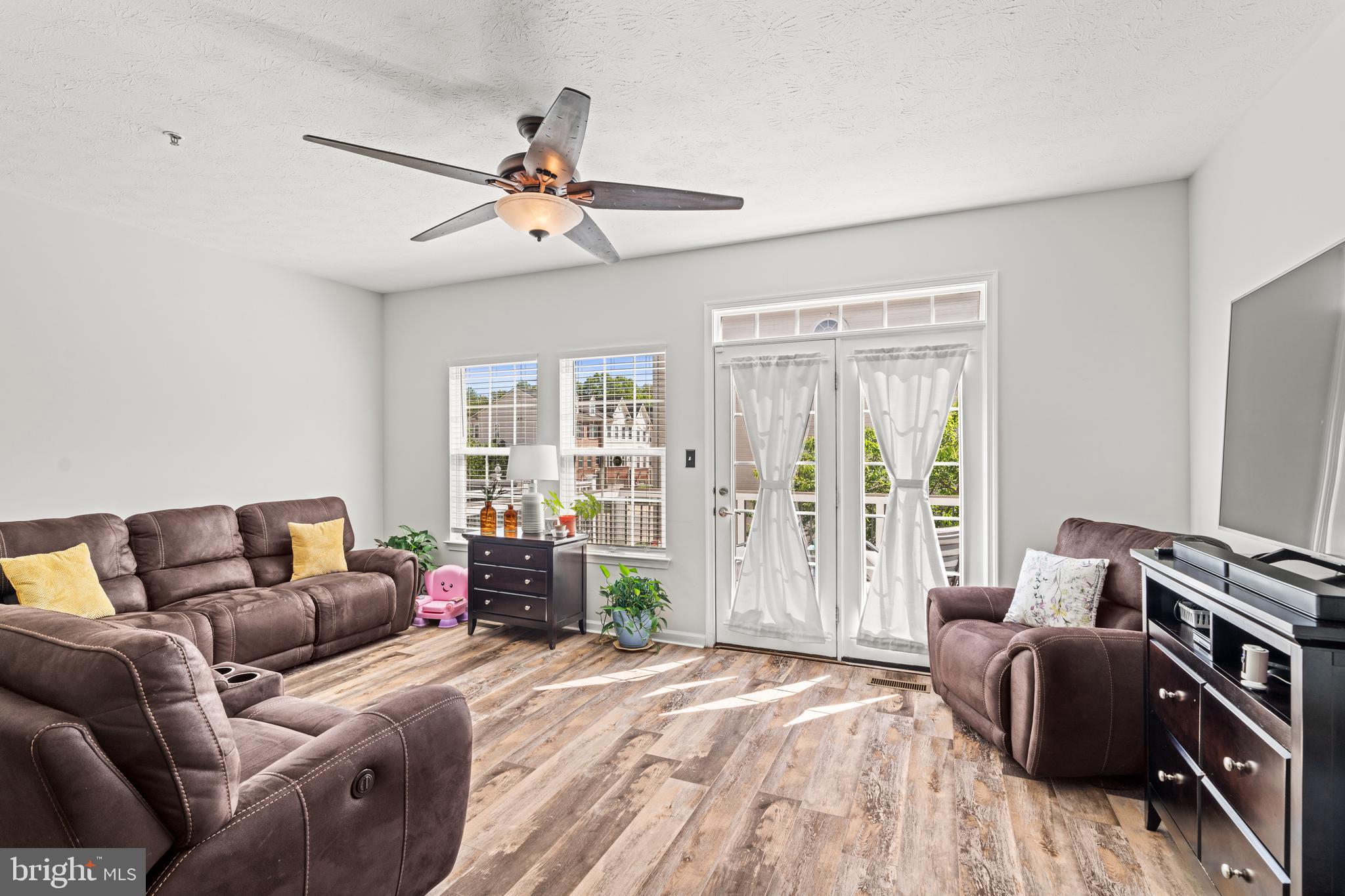 TANYARD SPRINGS - Residential Lease