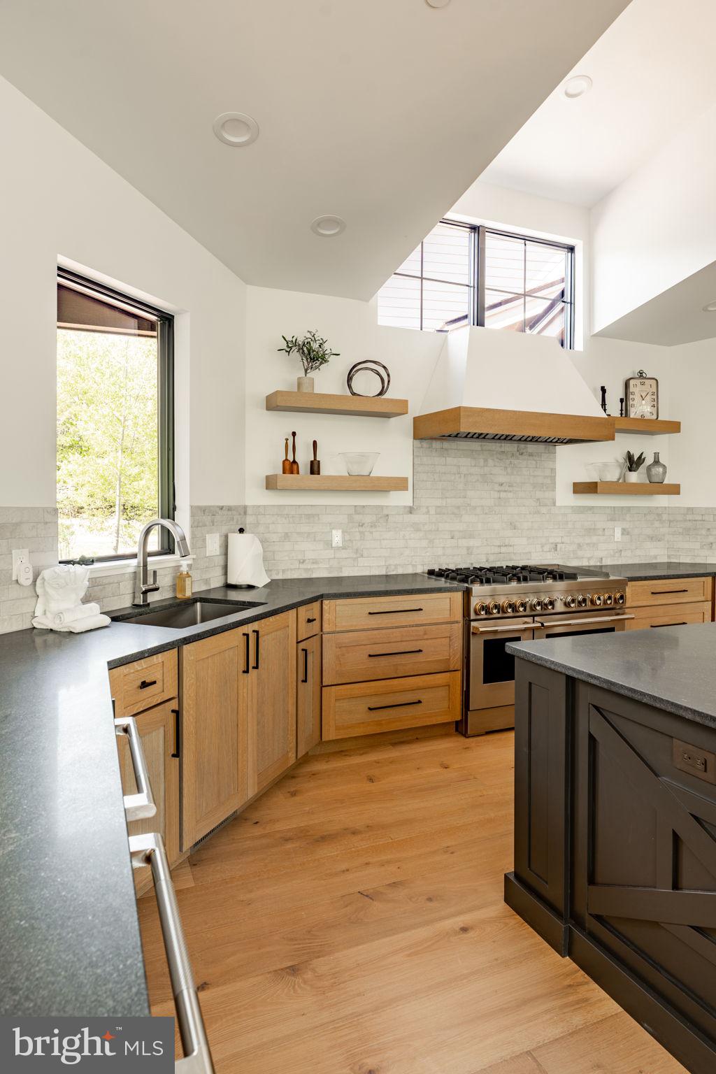 DEEP CREEK HIGHLANDS - Residential