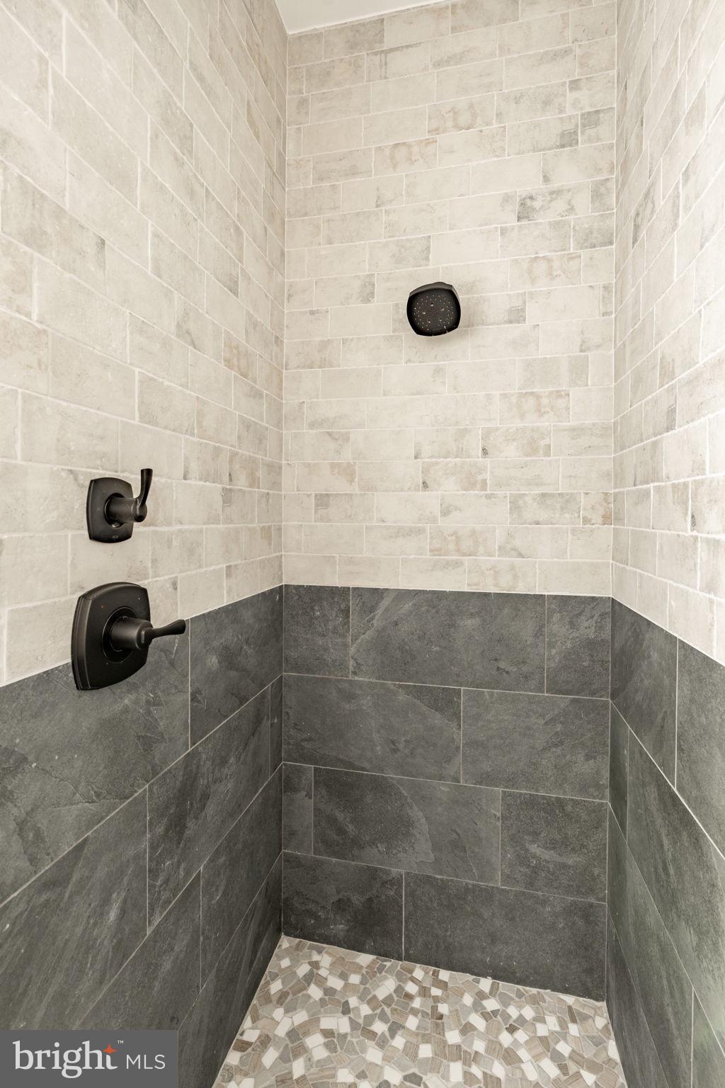 DEEP CREEK HIGHLANDS - Residential