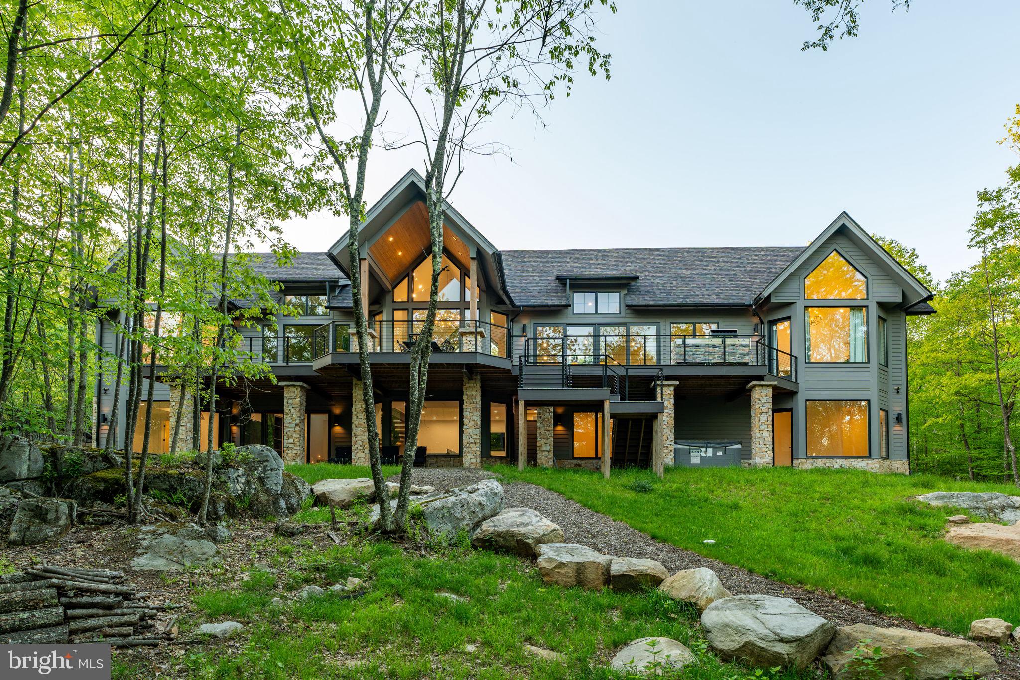 DEEP CREEK HIGHLANDS - Residential