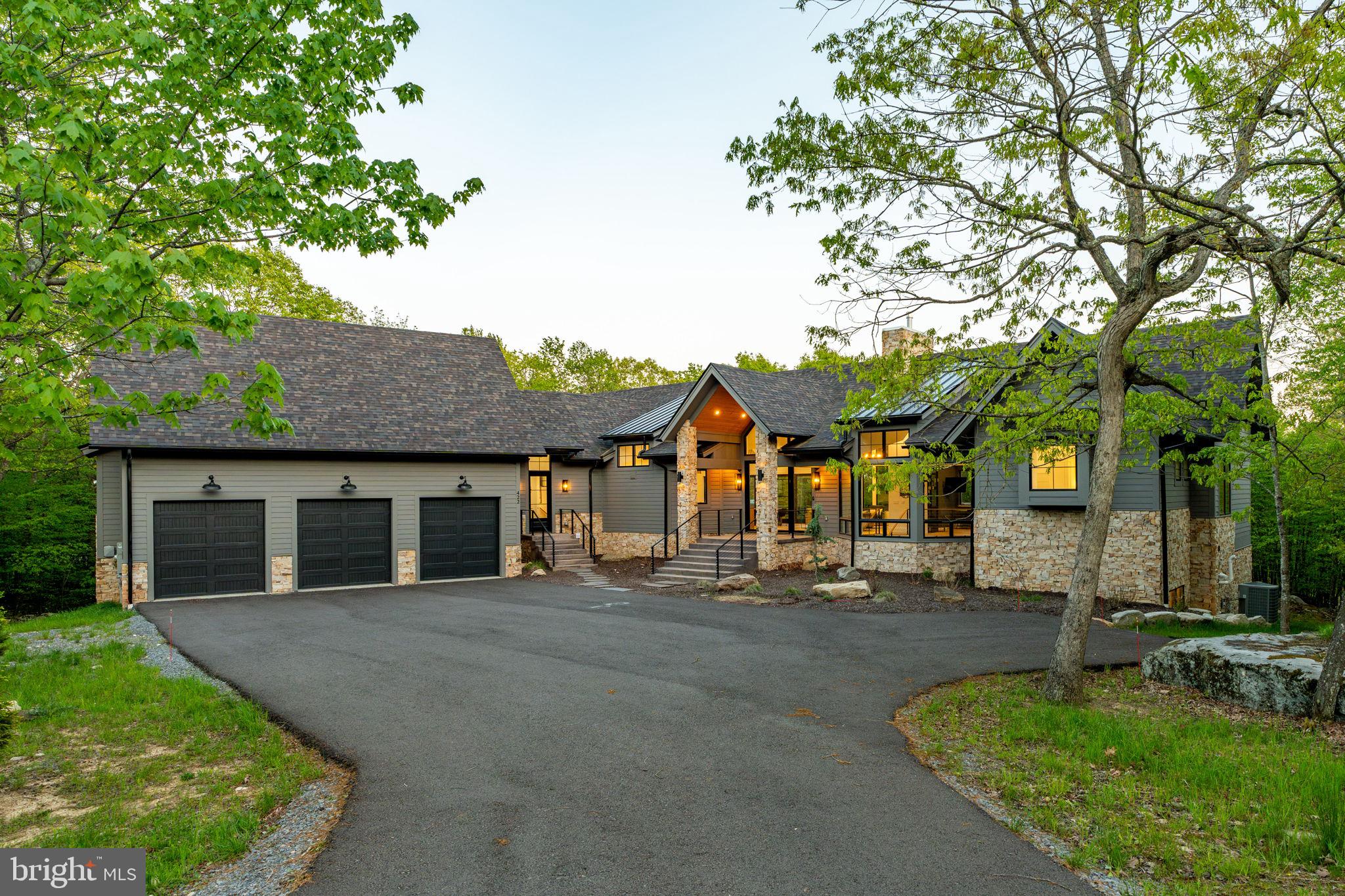 DEEP CREEK HIGHLANDS - Residential
