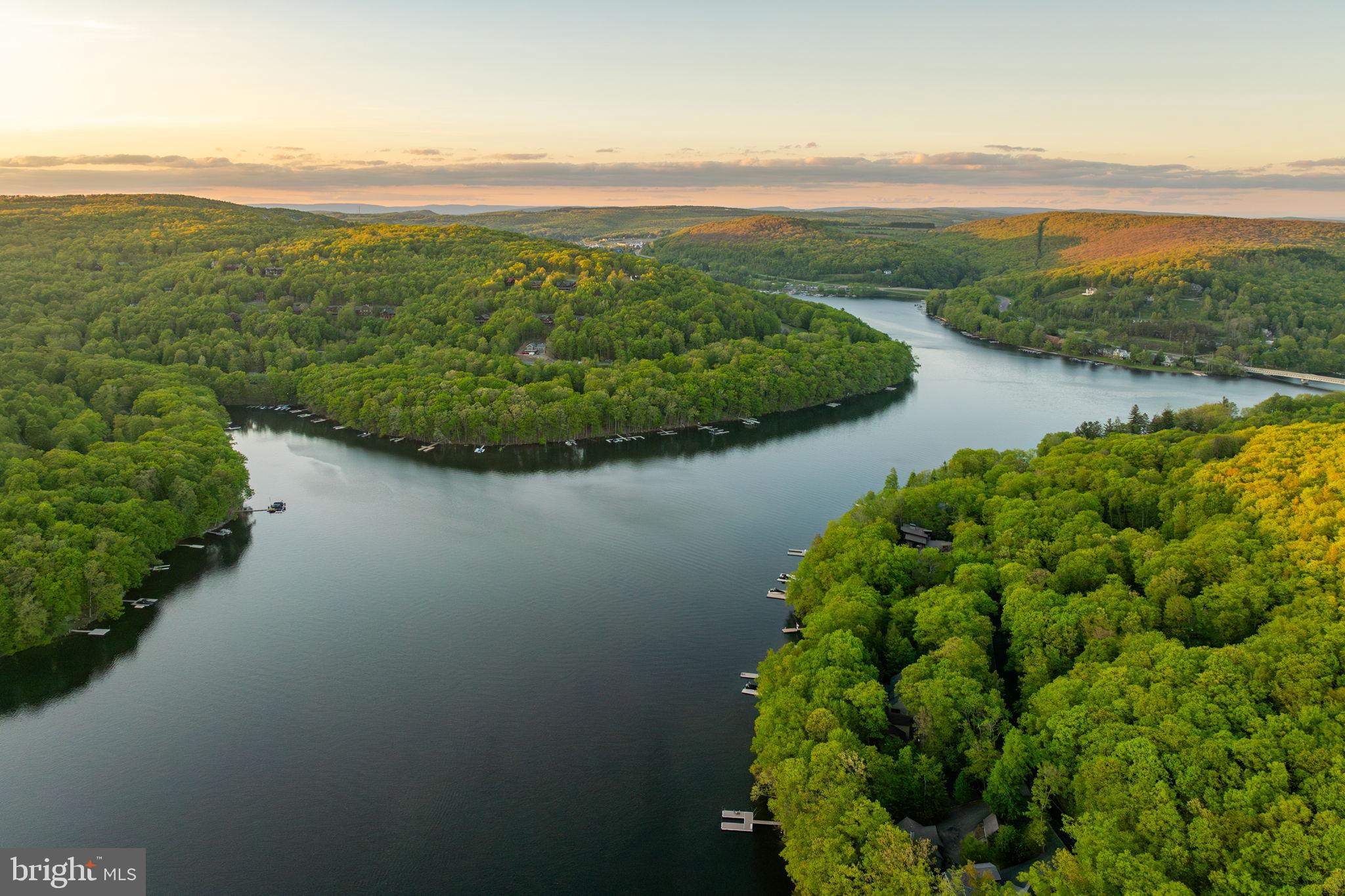 DEEP CREEK HIGHLANDS - Residential