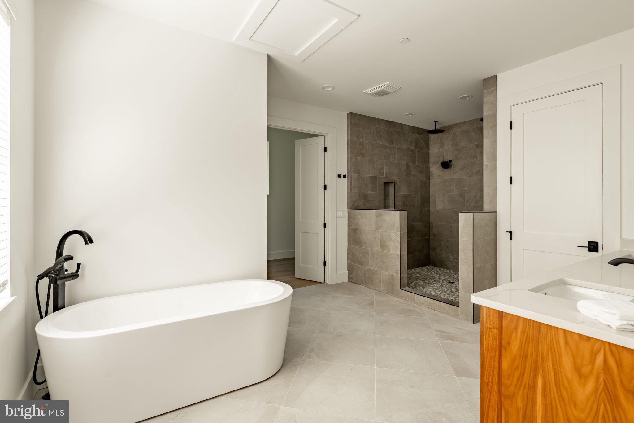 DEEP CREEK HIGHLANDS - Residential