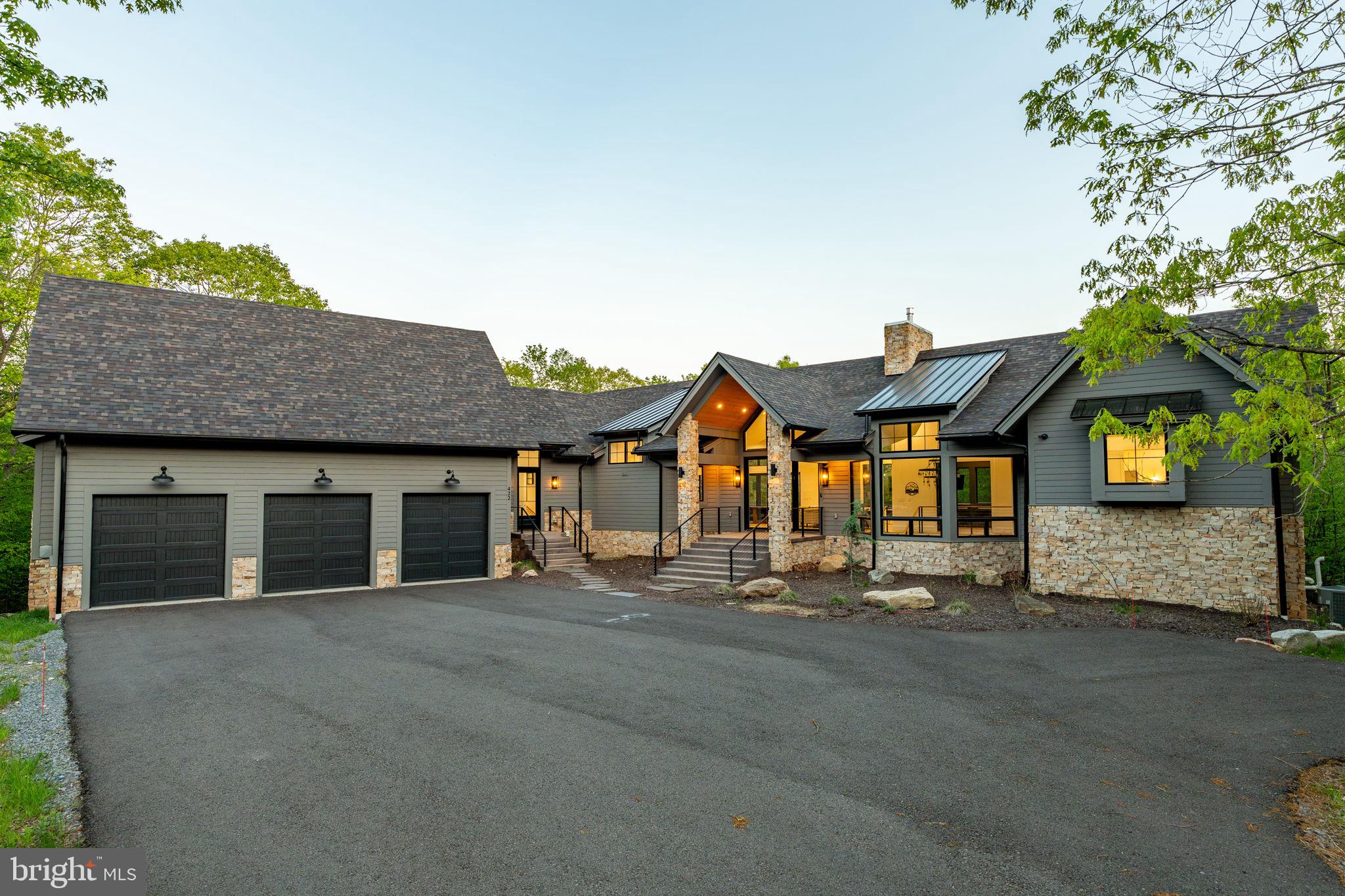 DEEP CREEK HIGHLANDS - Residential