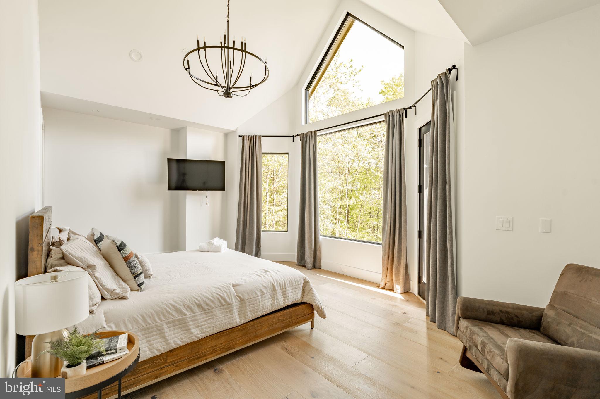 DEEP CREEK HIGHLANDS - Residential