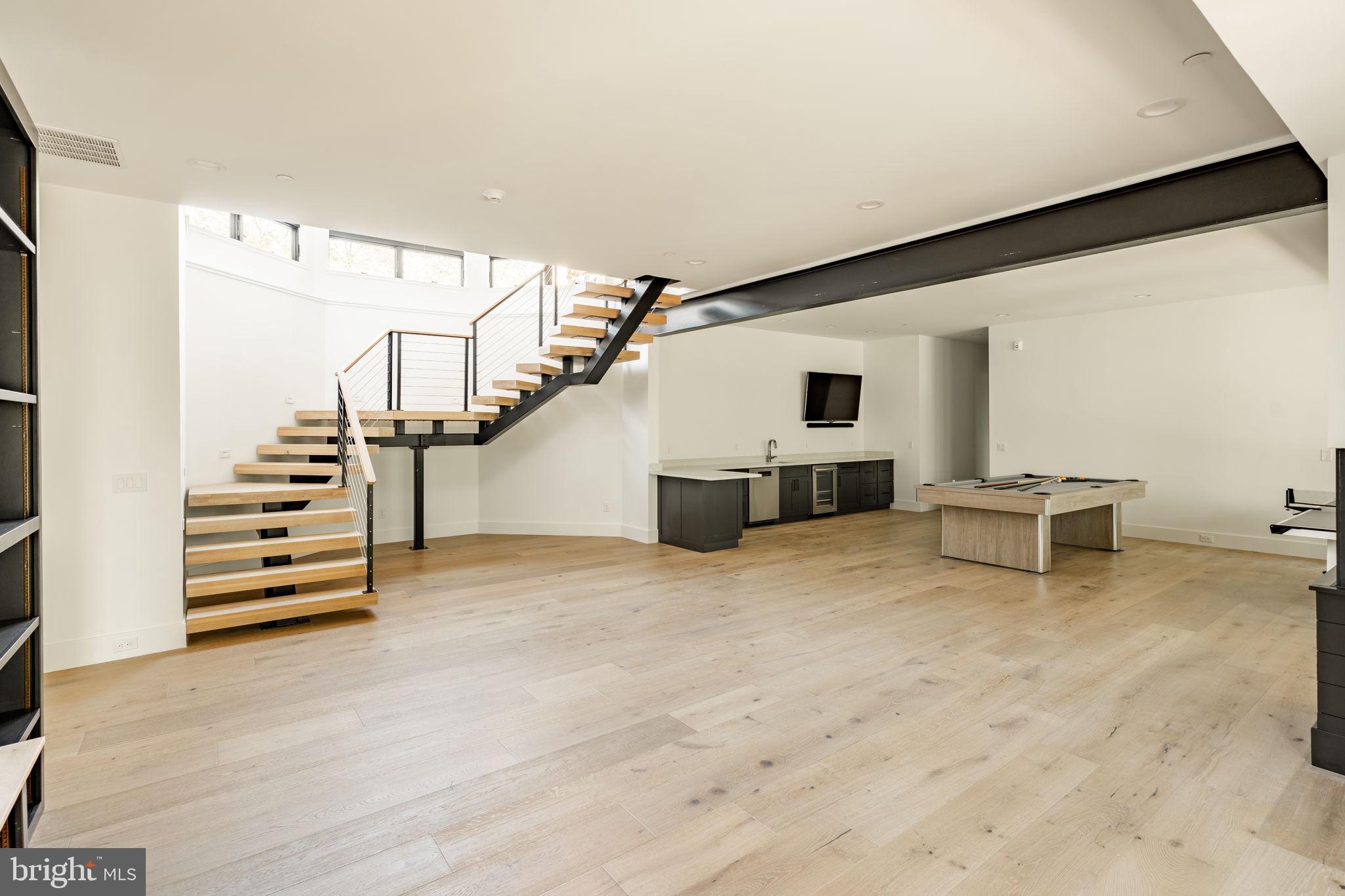 DEEP CREEK HIGHLANDS - Residential