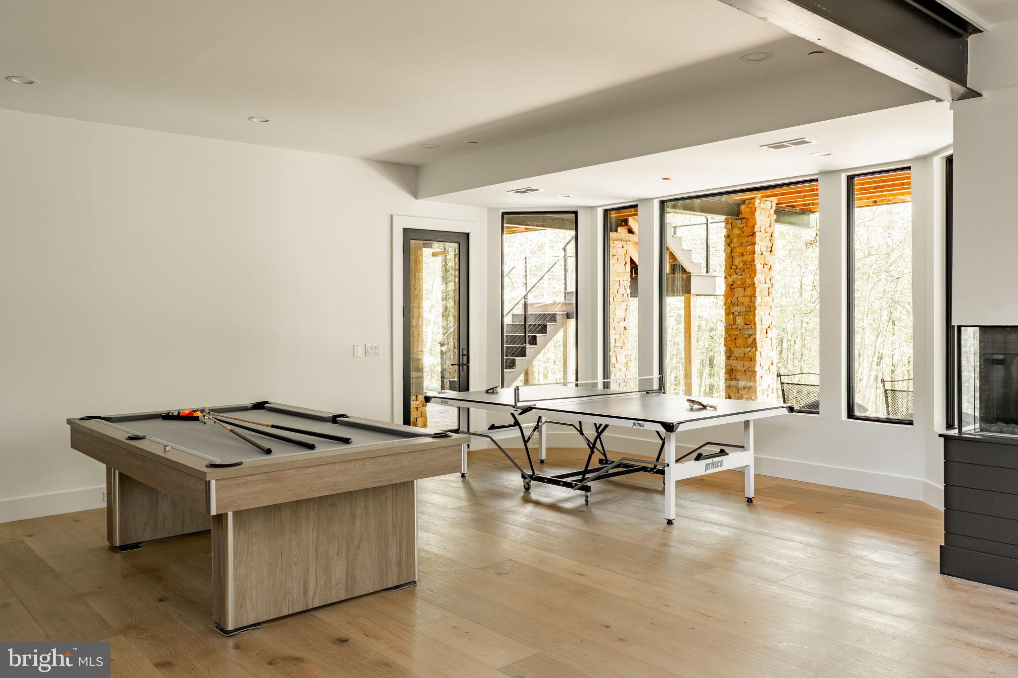 DEEP CREEK HIGHLANDS - Residential