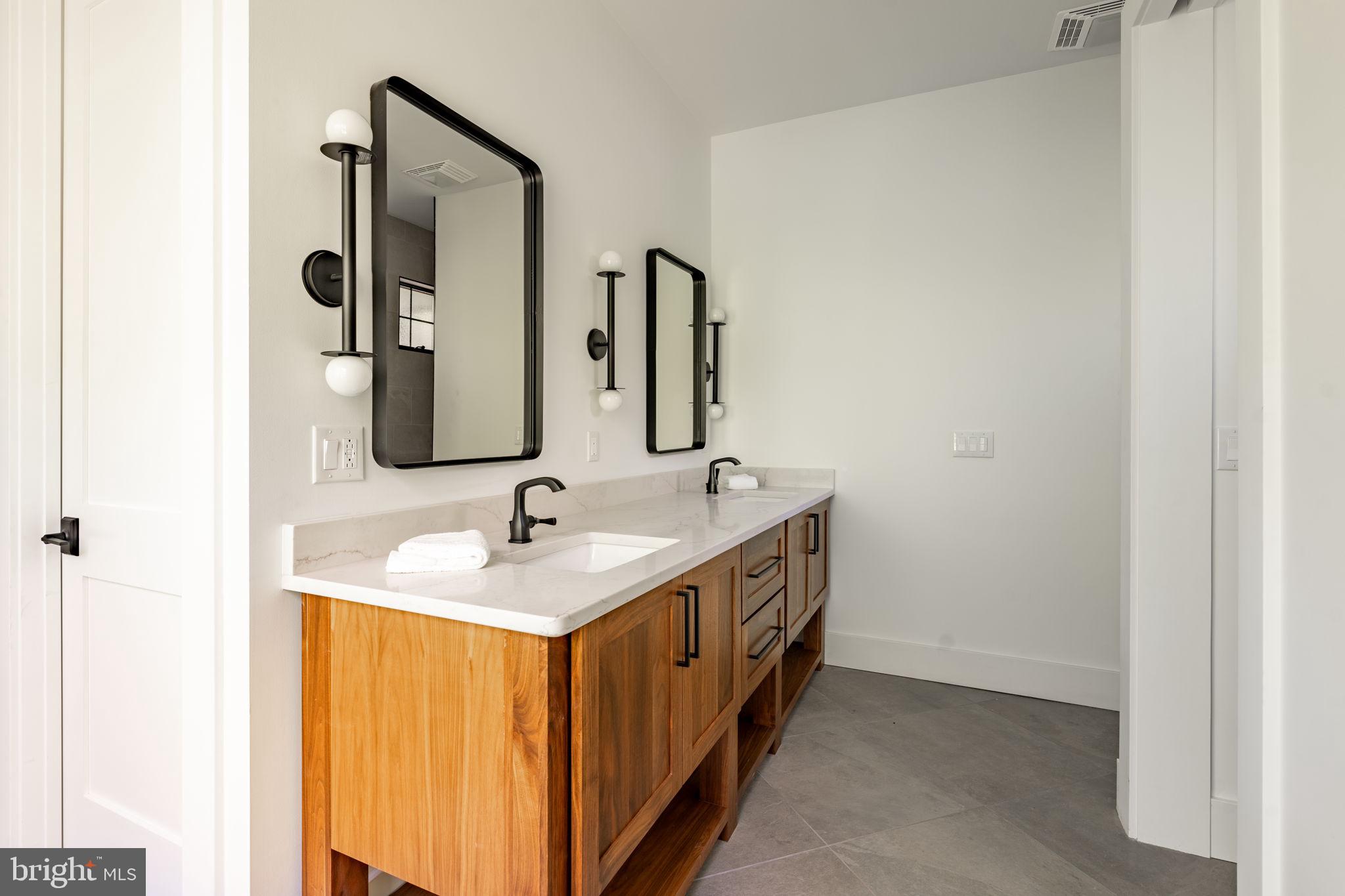 DEEP CREEK HIGHLANDS - Residential