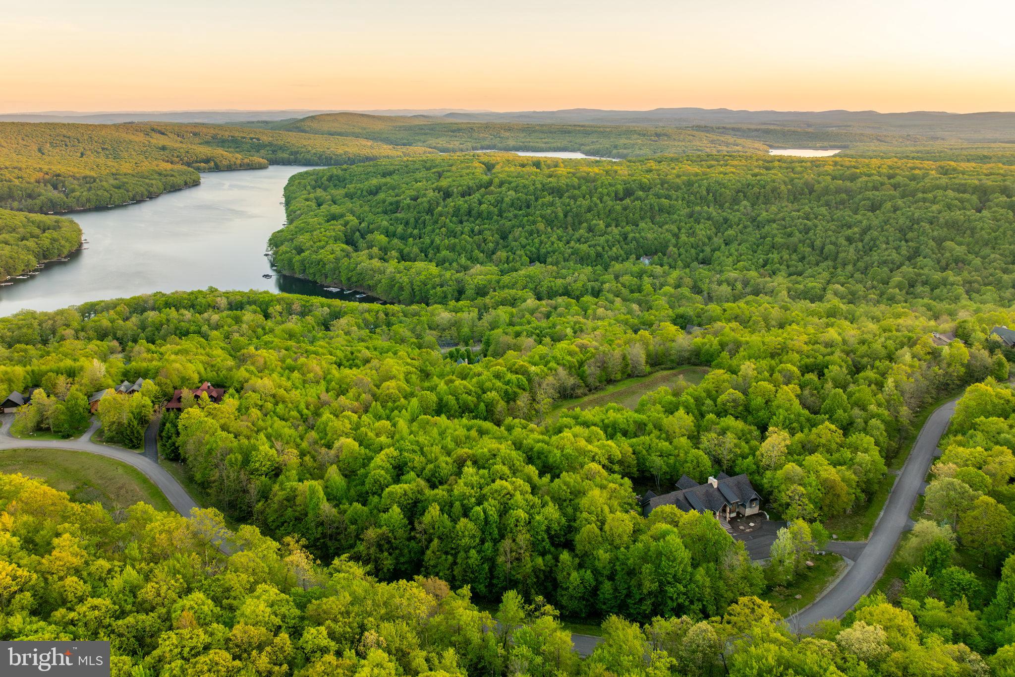 DEEP CREEK HIGHLANDS - Residential