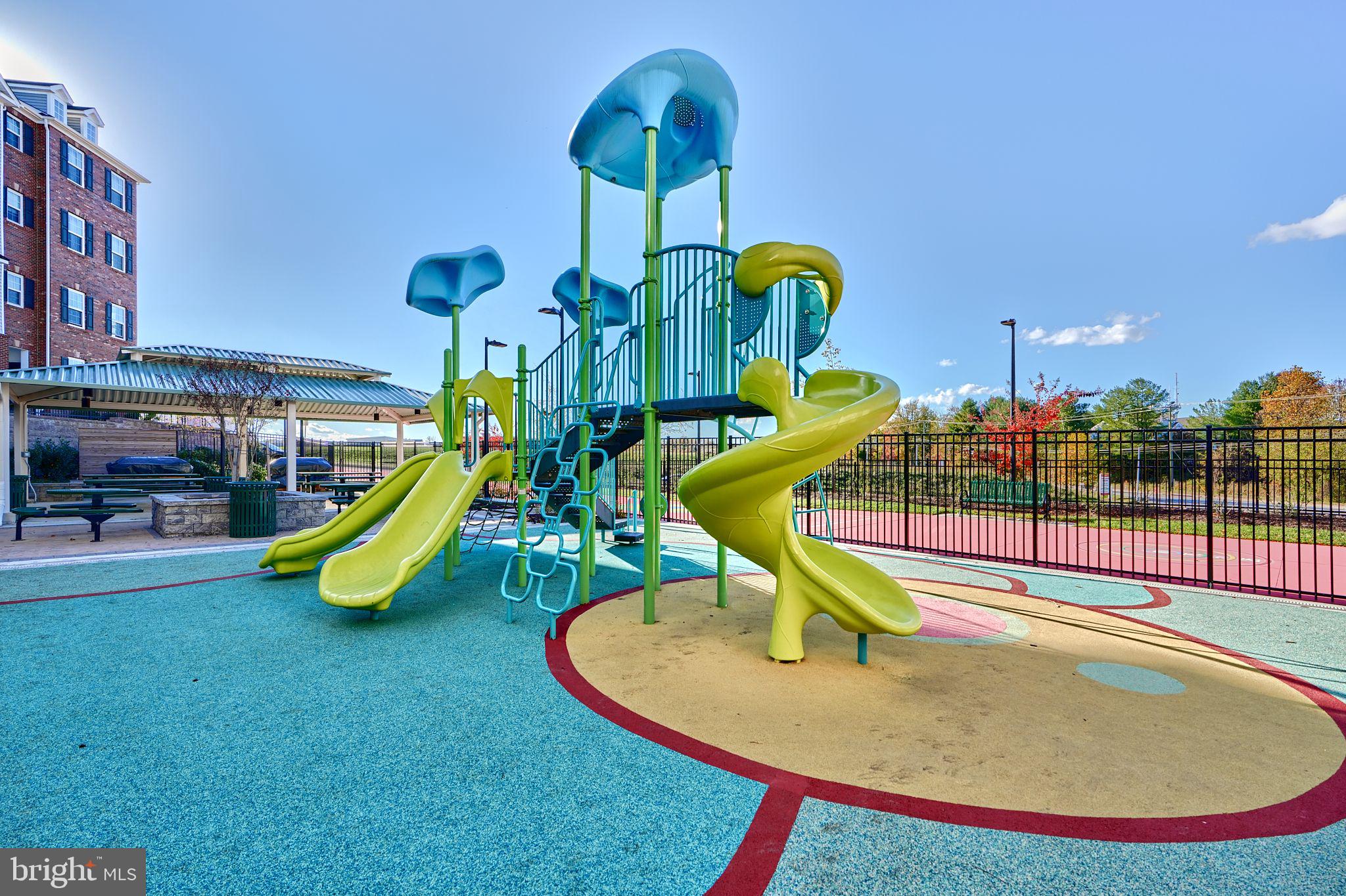 BALLARD GREEN - Residential