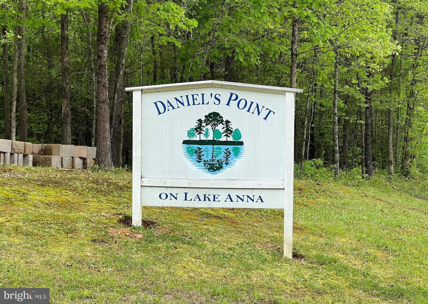 DANIELS POINT - Residential