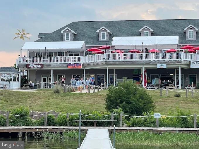 DANIELS POINT - Residential