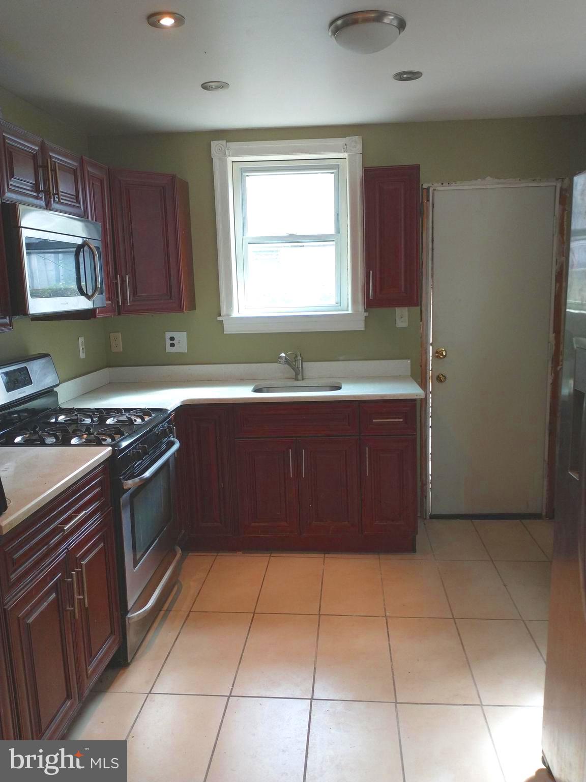 GRAYS FERRY - Residential Lease