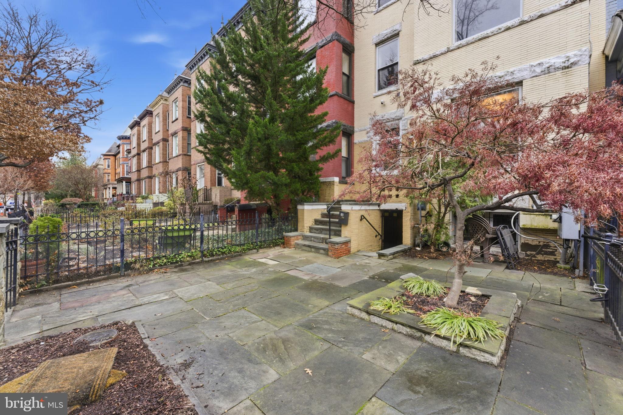 1362 IRVING STREET NW 01