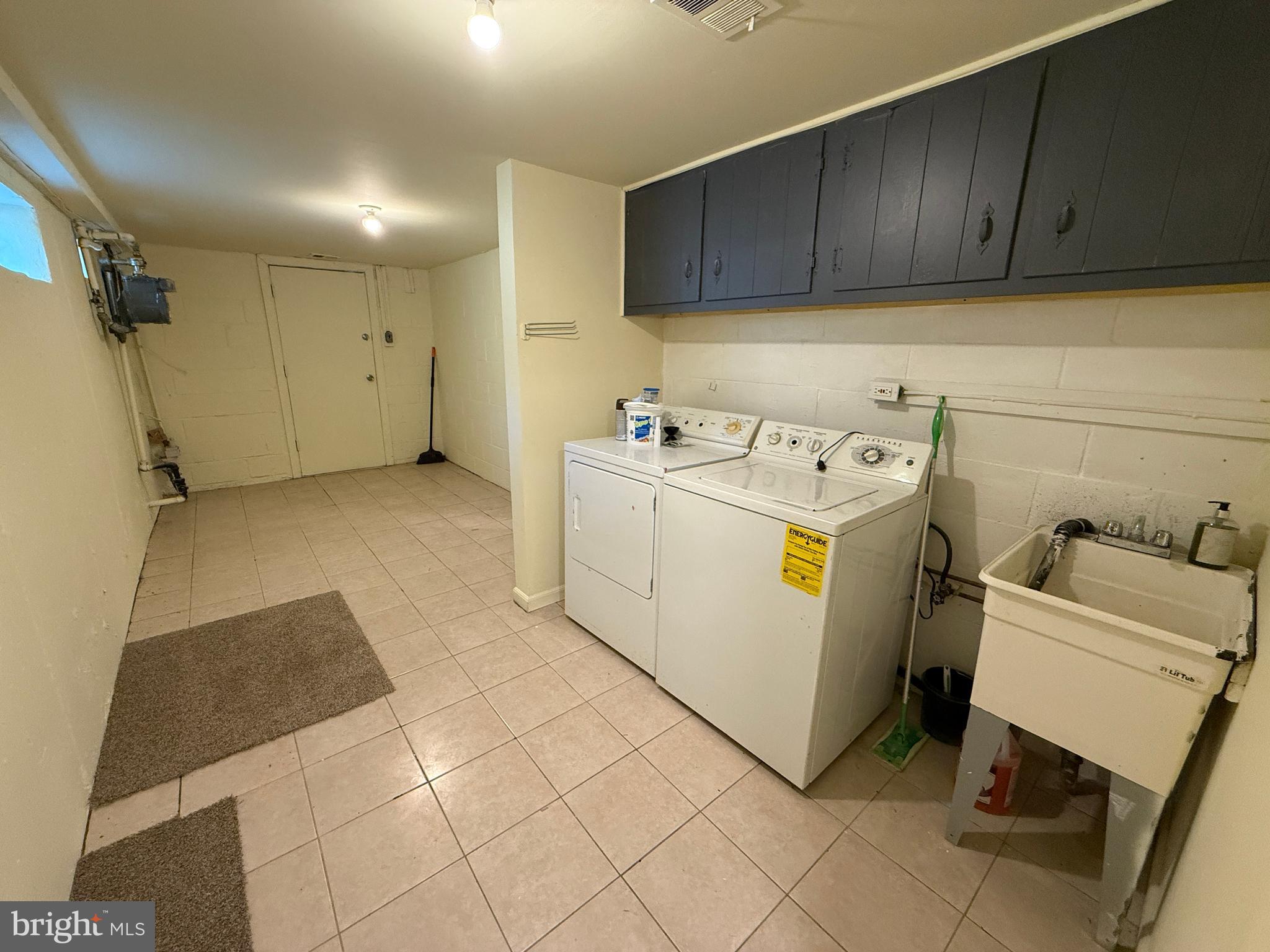 SOMERTON - Residential