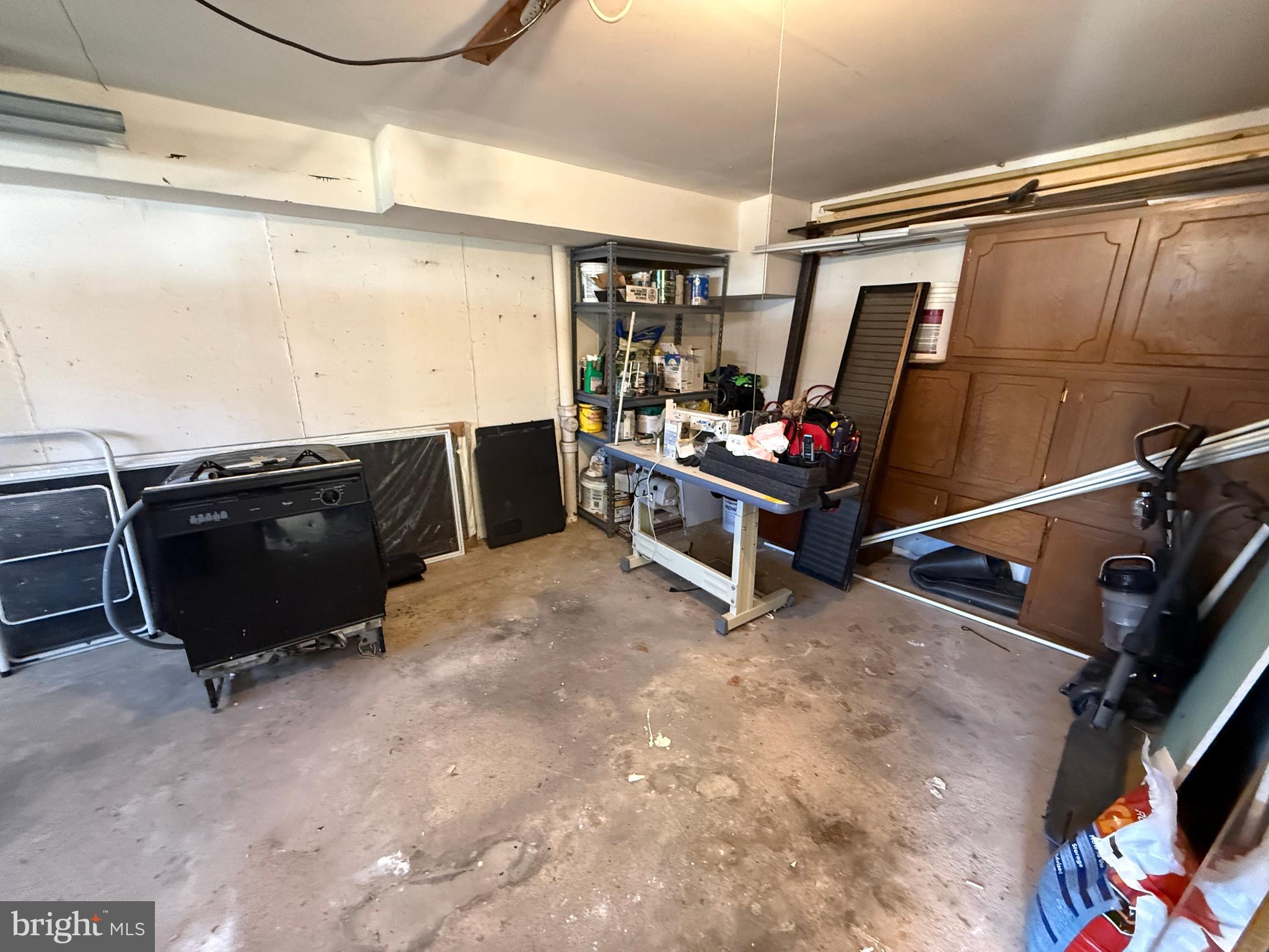 SOMERTON - Residential