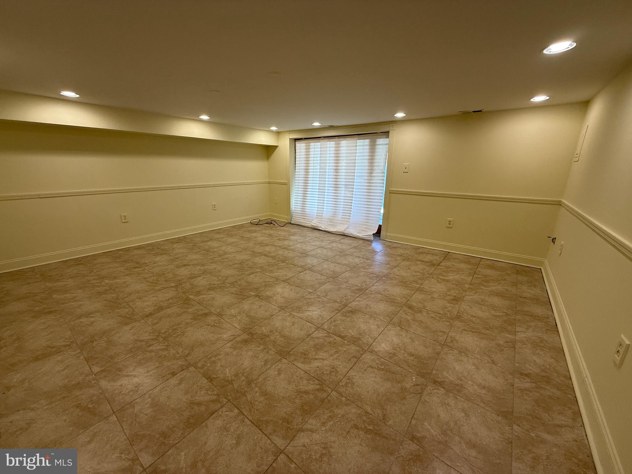 SOMERTON - Residential