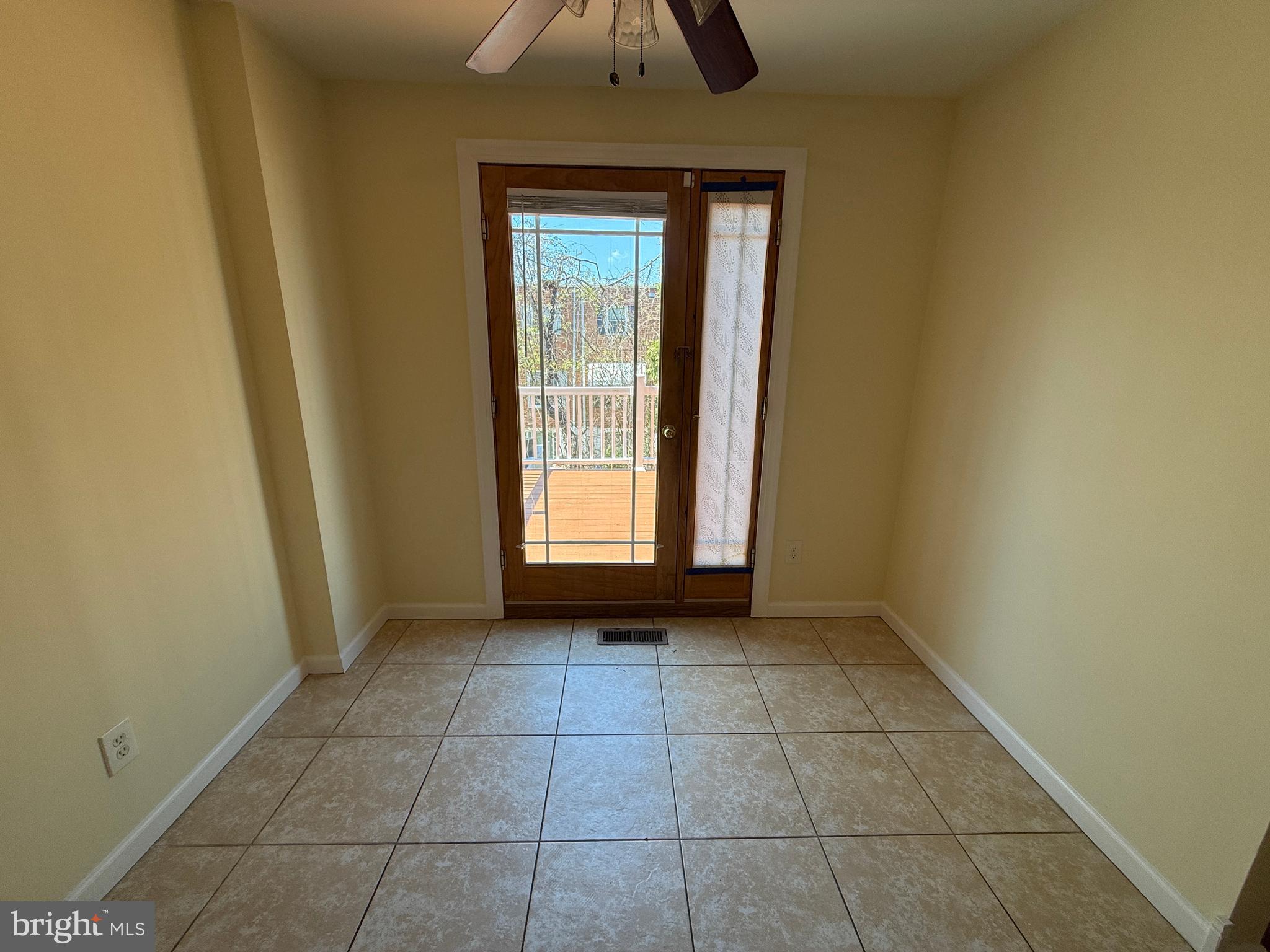 SOMERTON - Residential