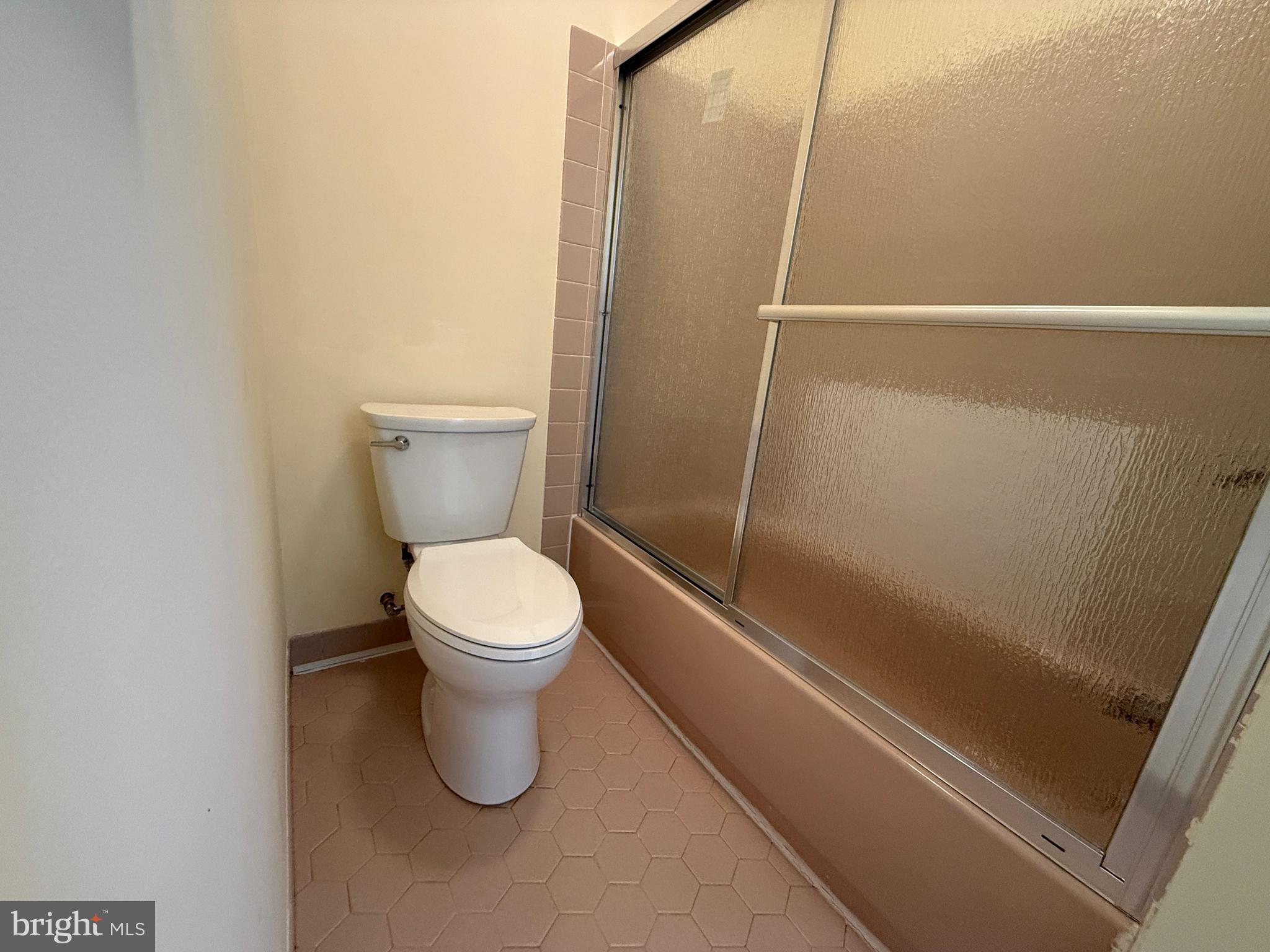 SOMERTON - Residential