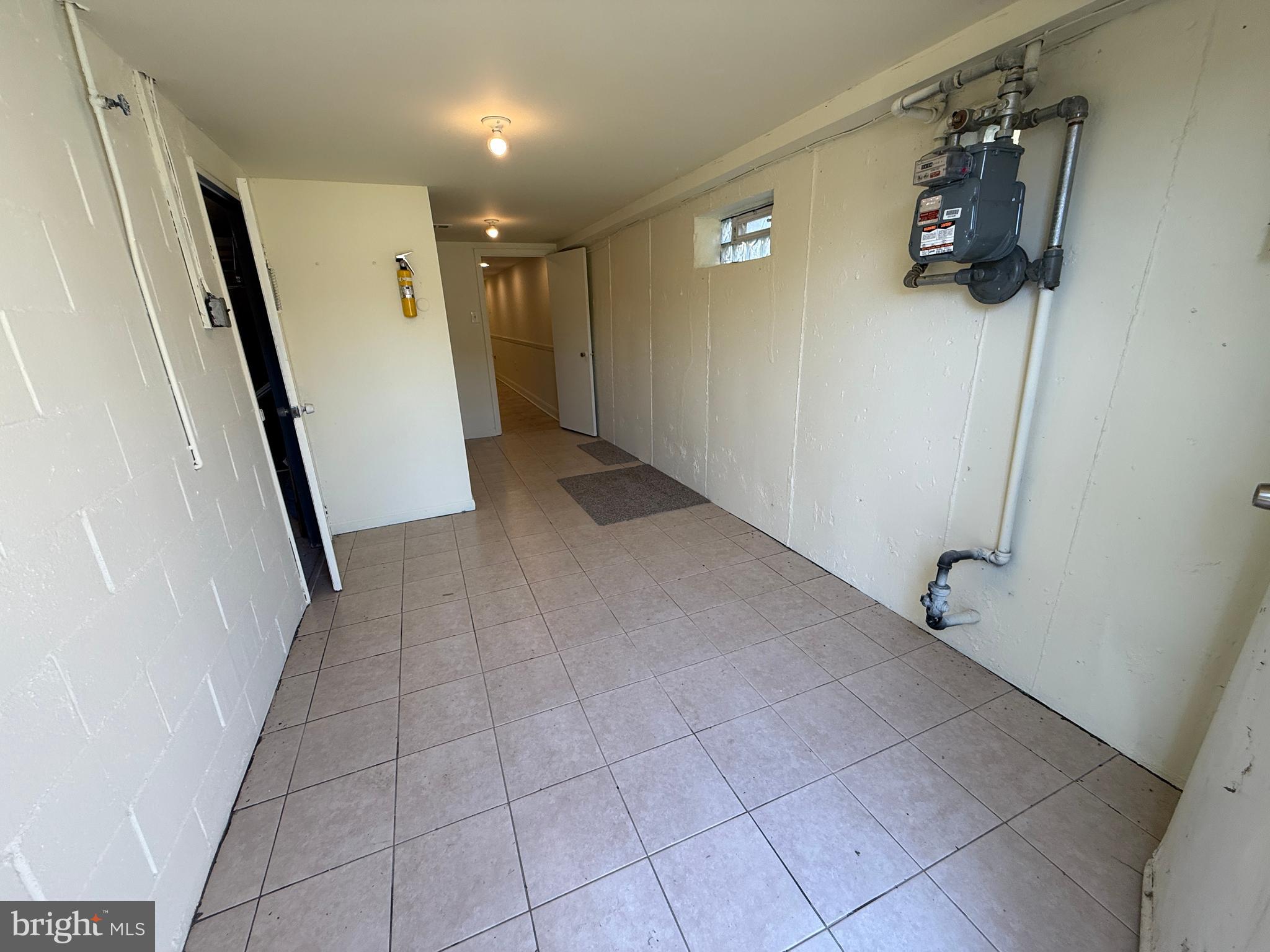 SOMERTON - Residential