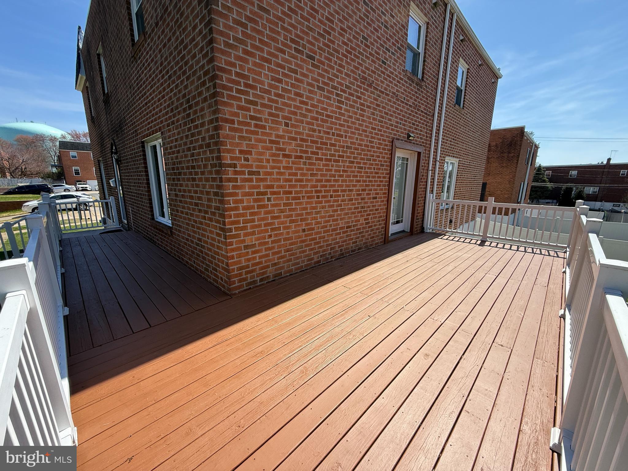 SOMERTON - Residential