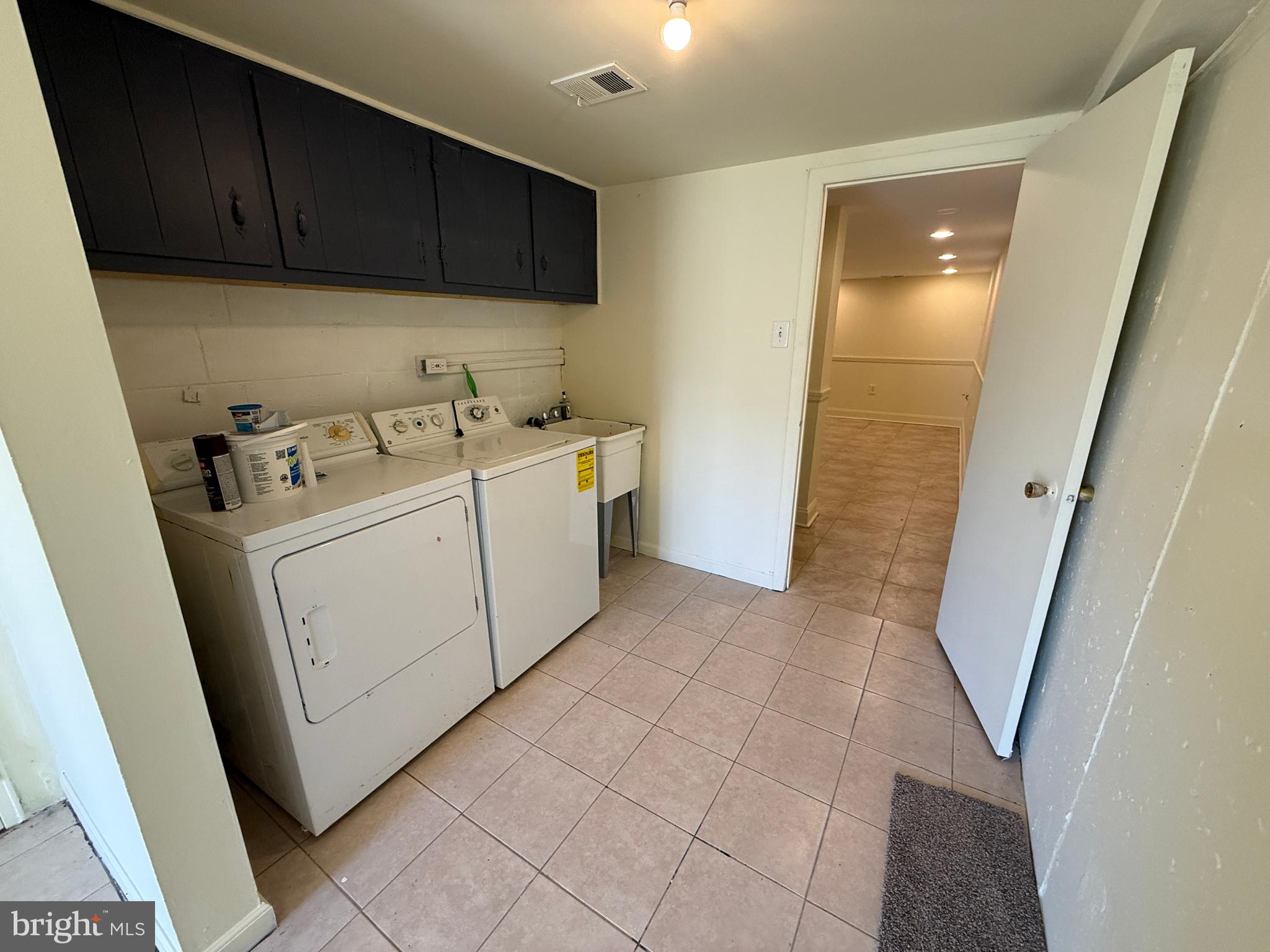 SOMERTON - Residential